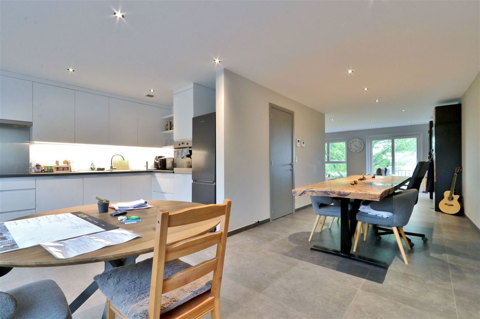 Ruime woning met 3 slaapkamers + tuin  foto 7