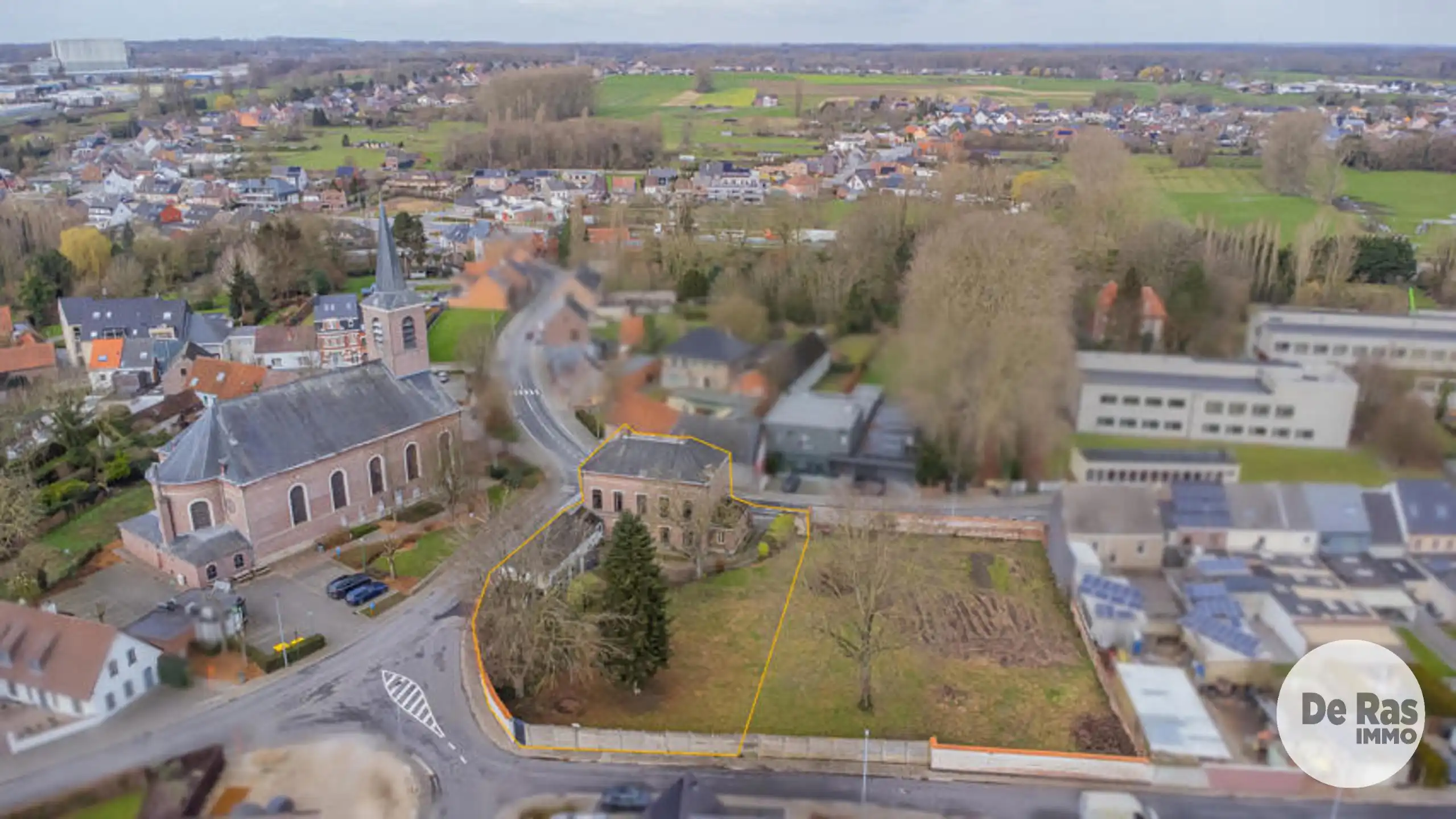ERPE-MERE - Pastorij-dokterswoning op 13a 72ca foto 7