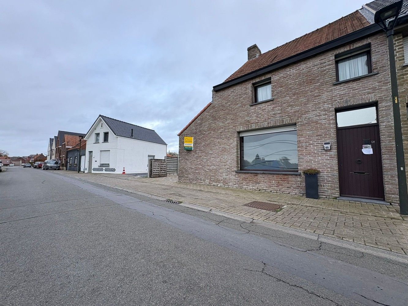 Centraal gelegen woning op perceel van ca. 1250m2! foto 4