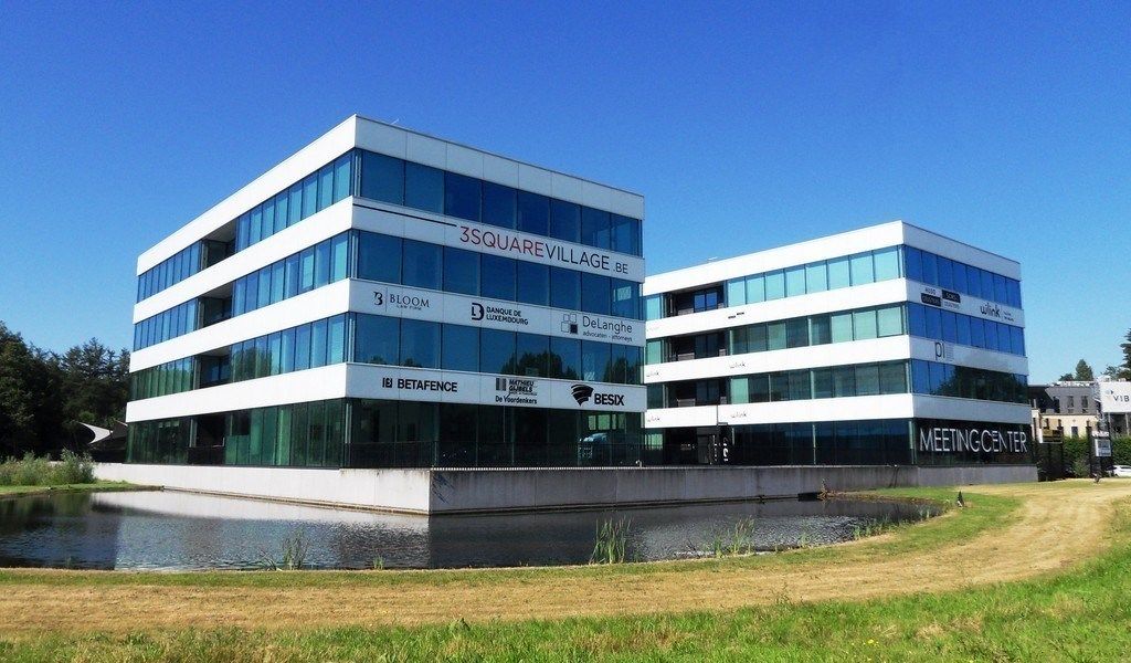 Gemeubelde kantoren met dienstverlening in 3Square Zwijnaarde foto {{pictureIndex}}