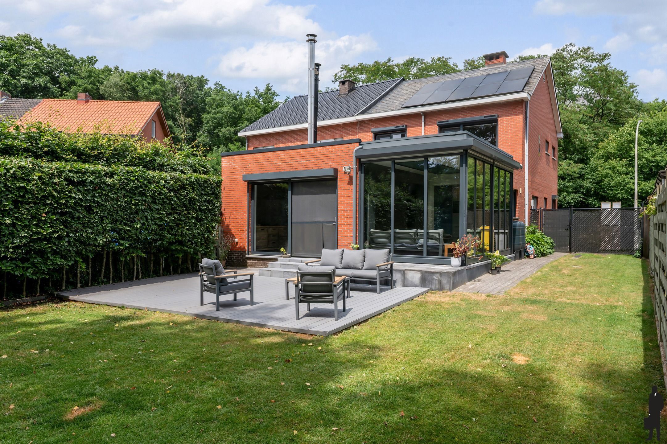 Instapklare HOB met 3 slk, bureau en zuidgerichte tuin op een perceel van 465 m². foto 17