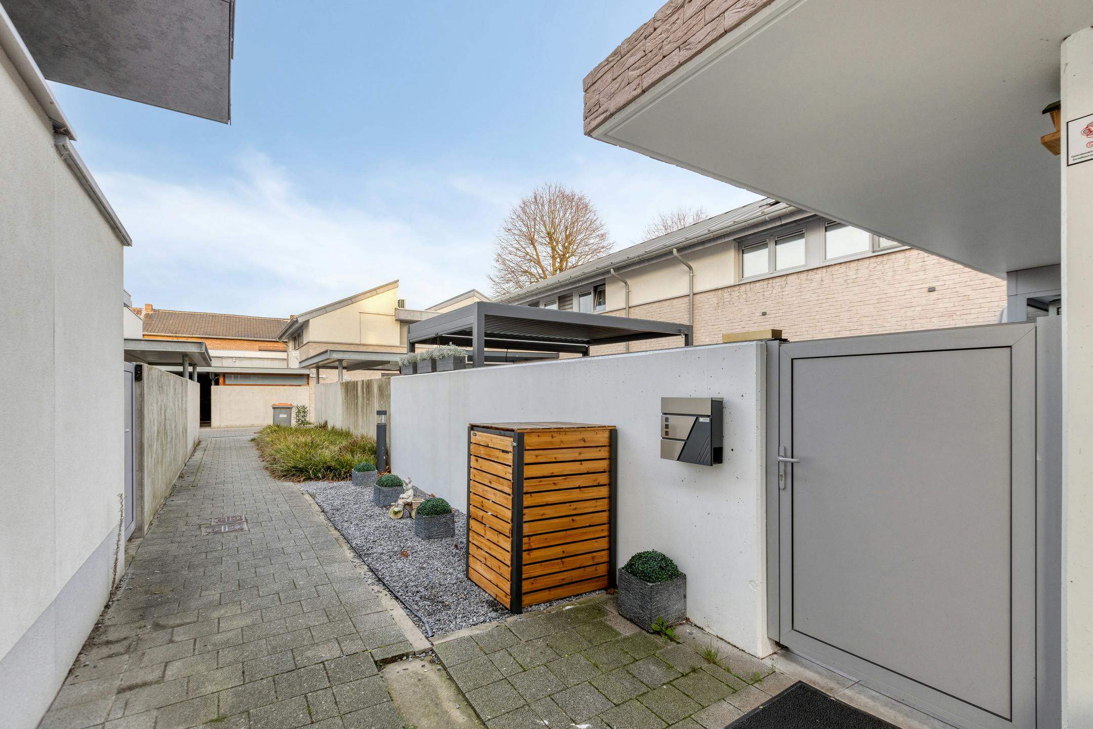 Energiezuinige woning met tuintje te koop in Maasmechelen foto 16