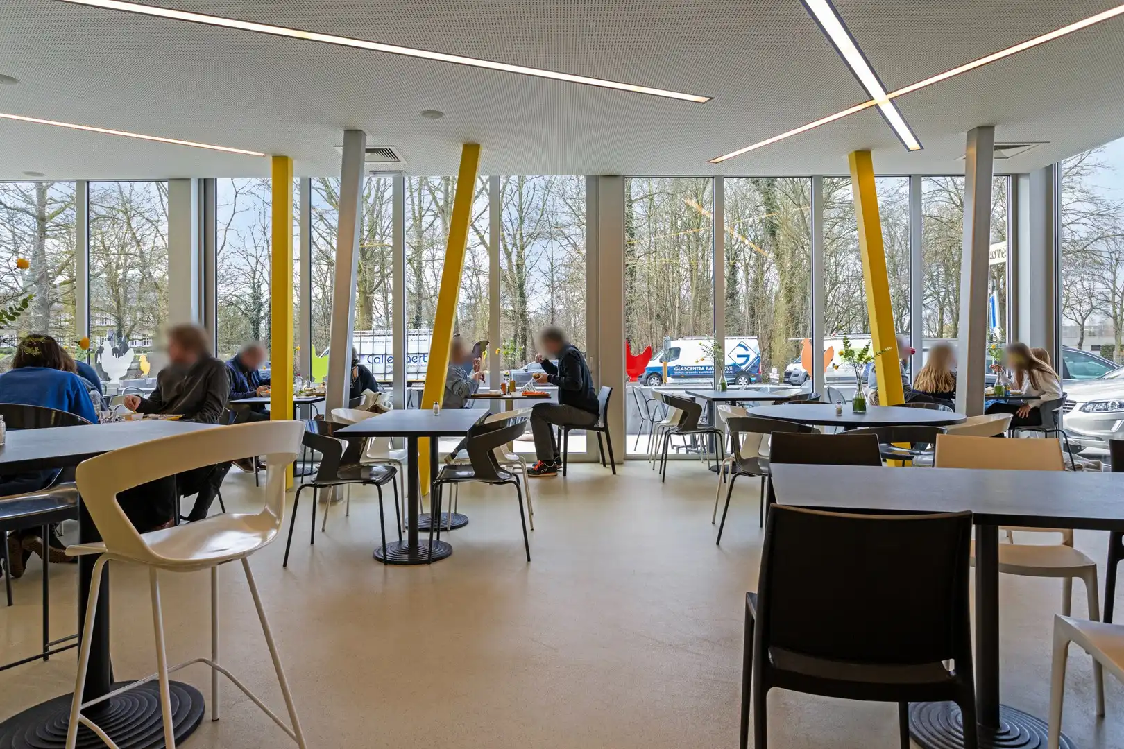 Gekende frituur met twee appartementen te Diksmuide foto 3