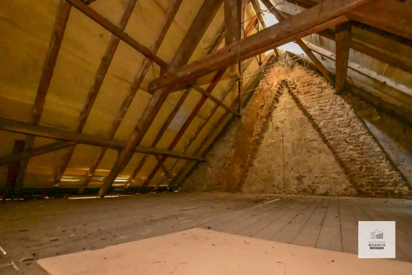 Te renoveren halfopen bebouwing op 1100m2 te Zwevezele foto 24