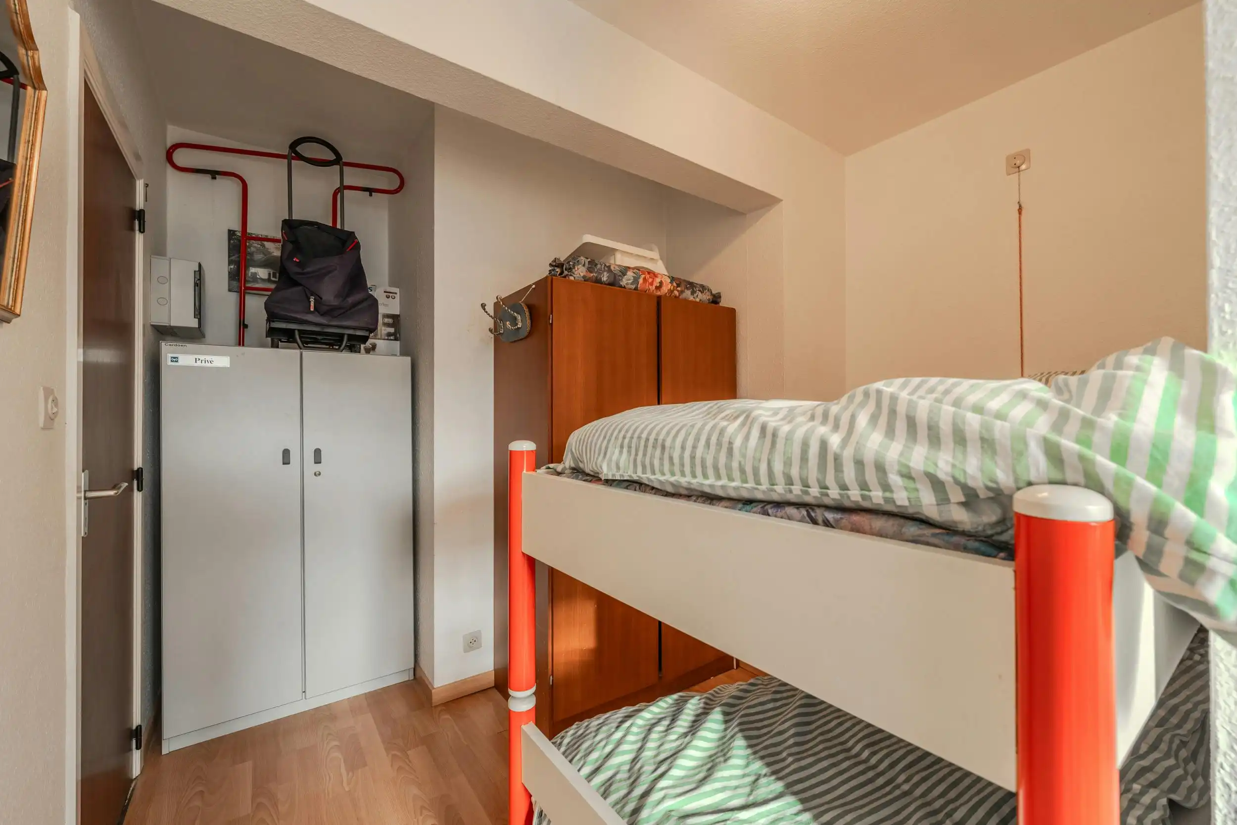 Appartement met 2 slaapkamers en terras op de Zeedijk! foto 14