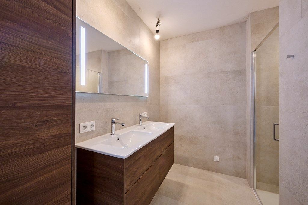 Ezaart 135 2400 Mol 1ste verdiep te huur van 100 m² met terras en met Carport en buitenberging foto 12