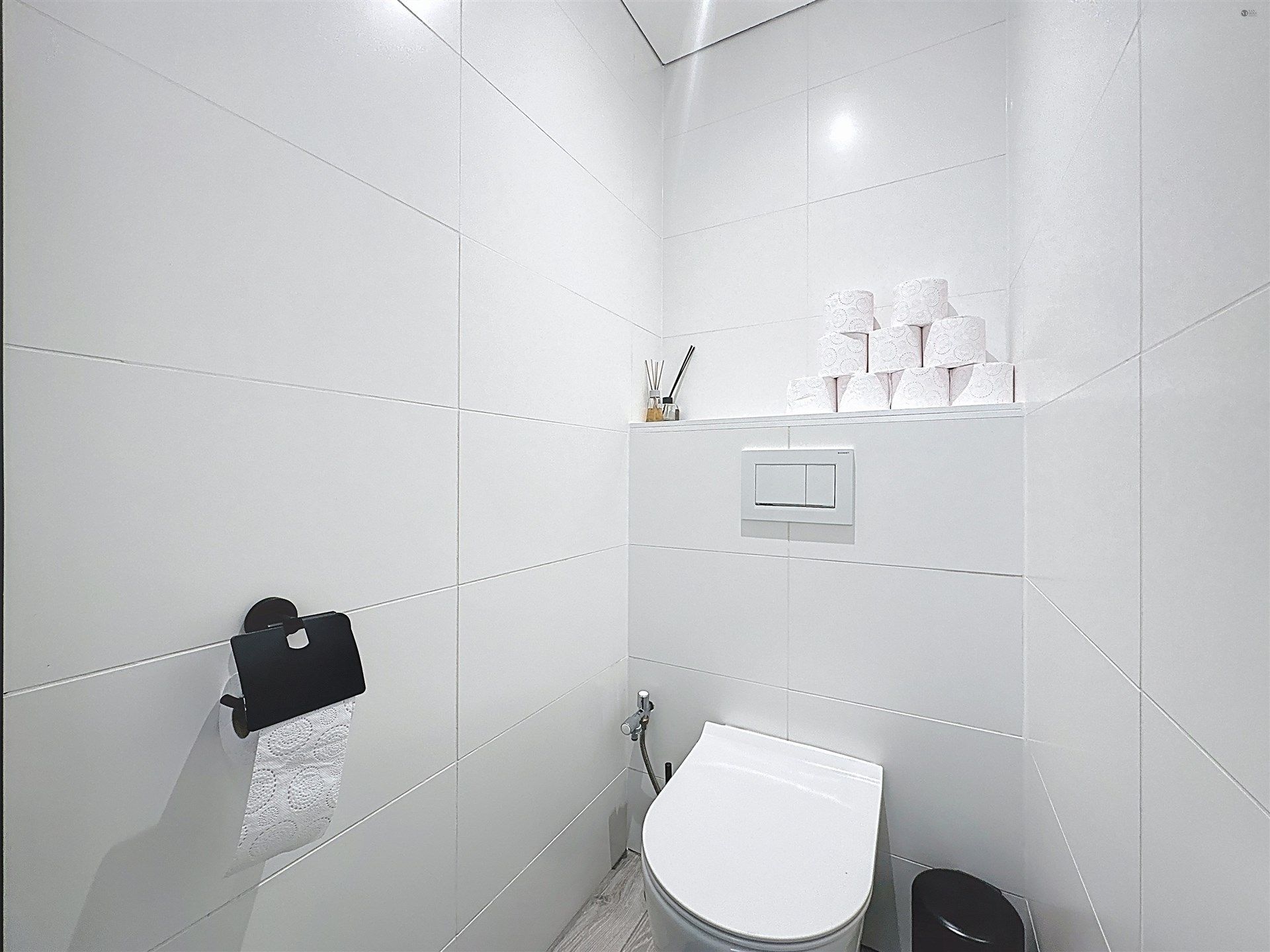 Recent appartement met 2 slaapkamers, 2 terrassen en een grote gemeenschappelijke tuin op toplocatie! foto 7