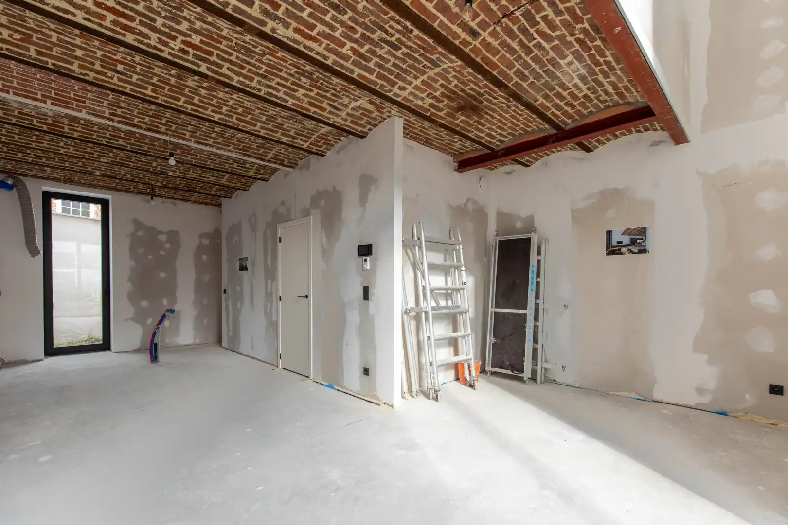 Lichtrijke loftwoning binnen klassevol renovatieproject (aankoop aan 2% registratierechten mogelijk!) foto 3