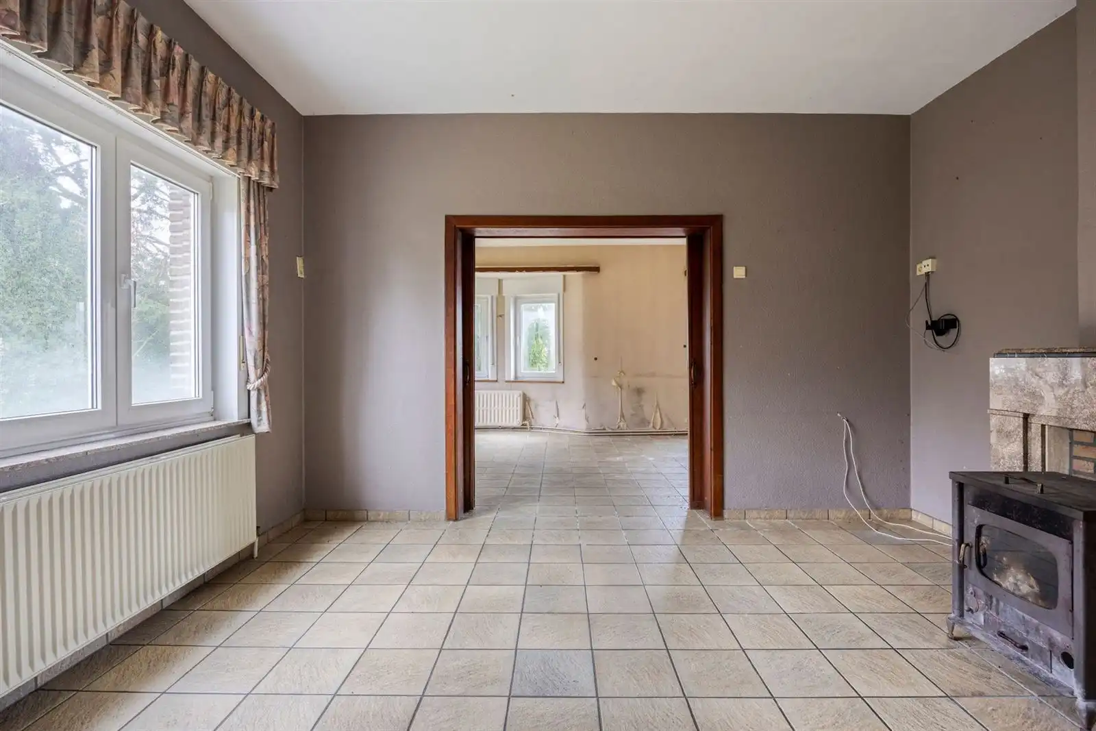 Woning met tuin en Loods Te renoveren  foto 6
