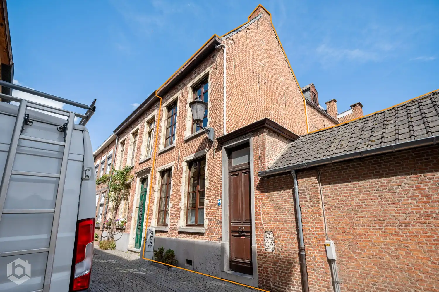 Hoofdfoto van de publicatie: Karaktervolle woning in centrum van Mechelen