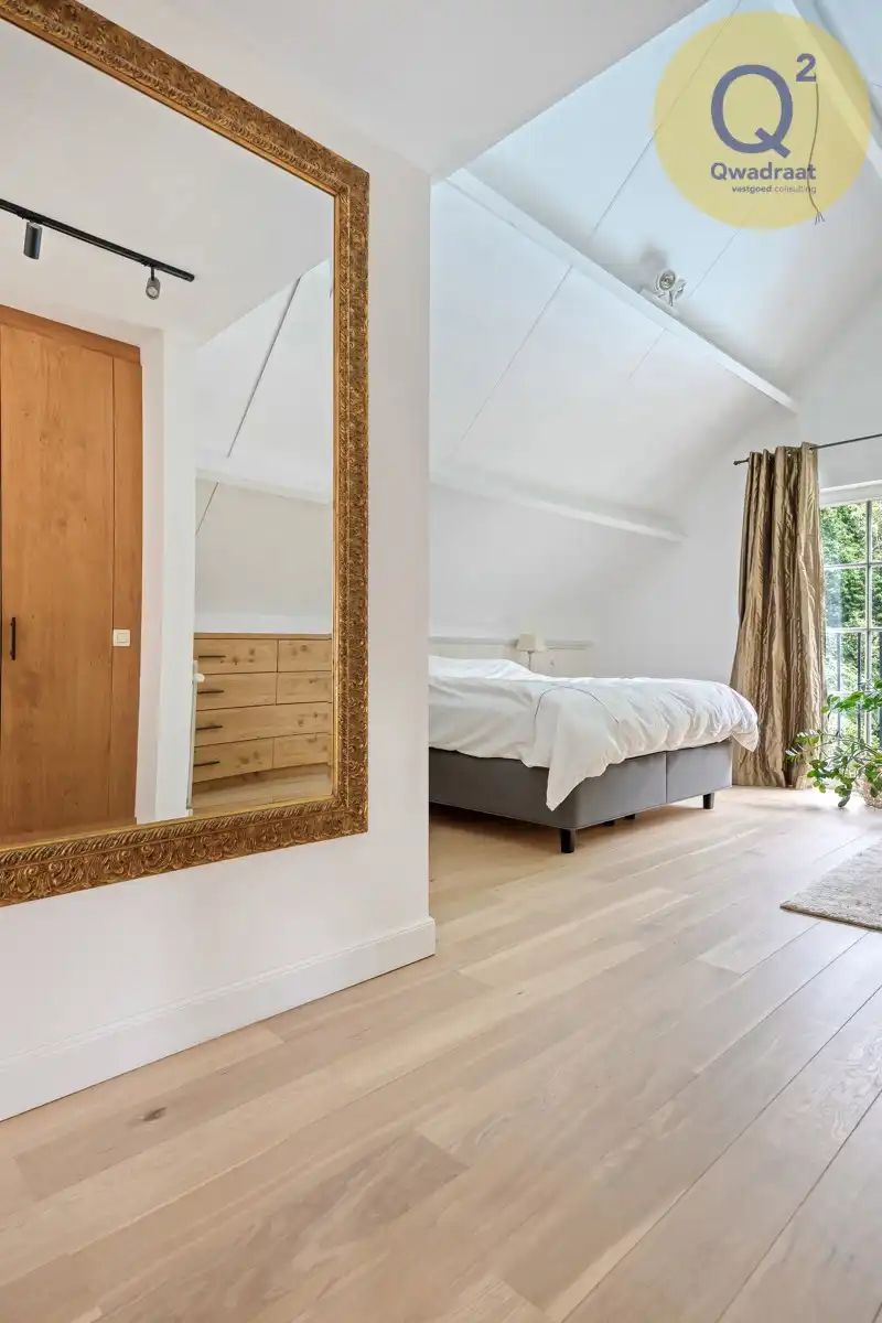 Rustig gelegen villa van met zwembad en poolhouse  foto 48