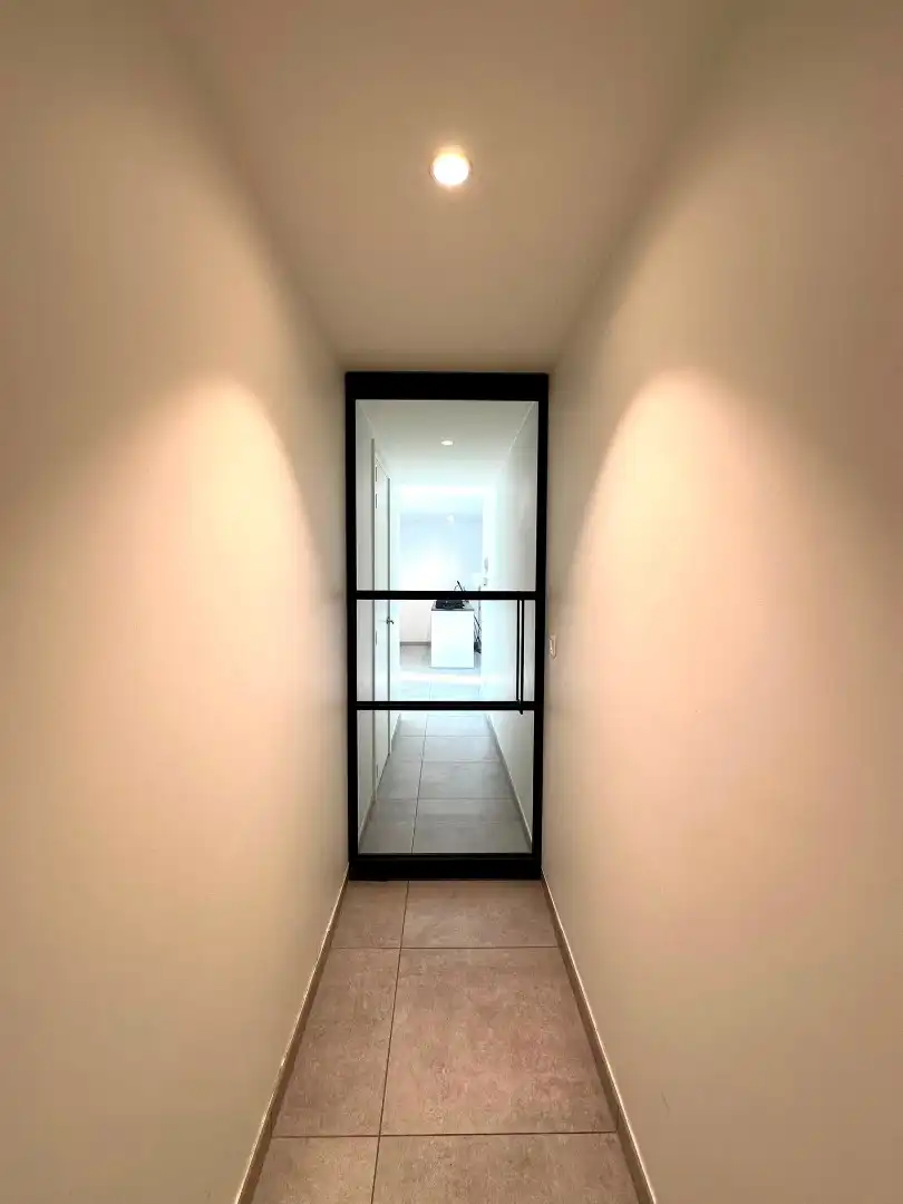 Modern appartement in het hartje van Sint-Andries foto 6