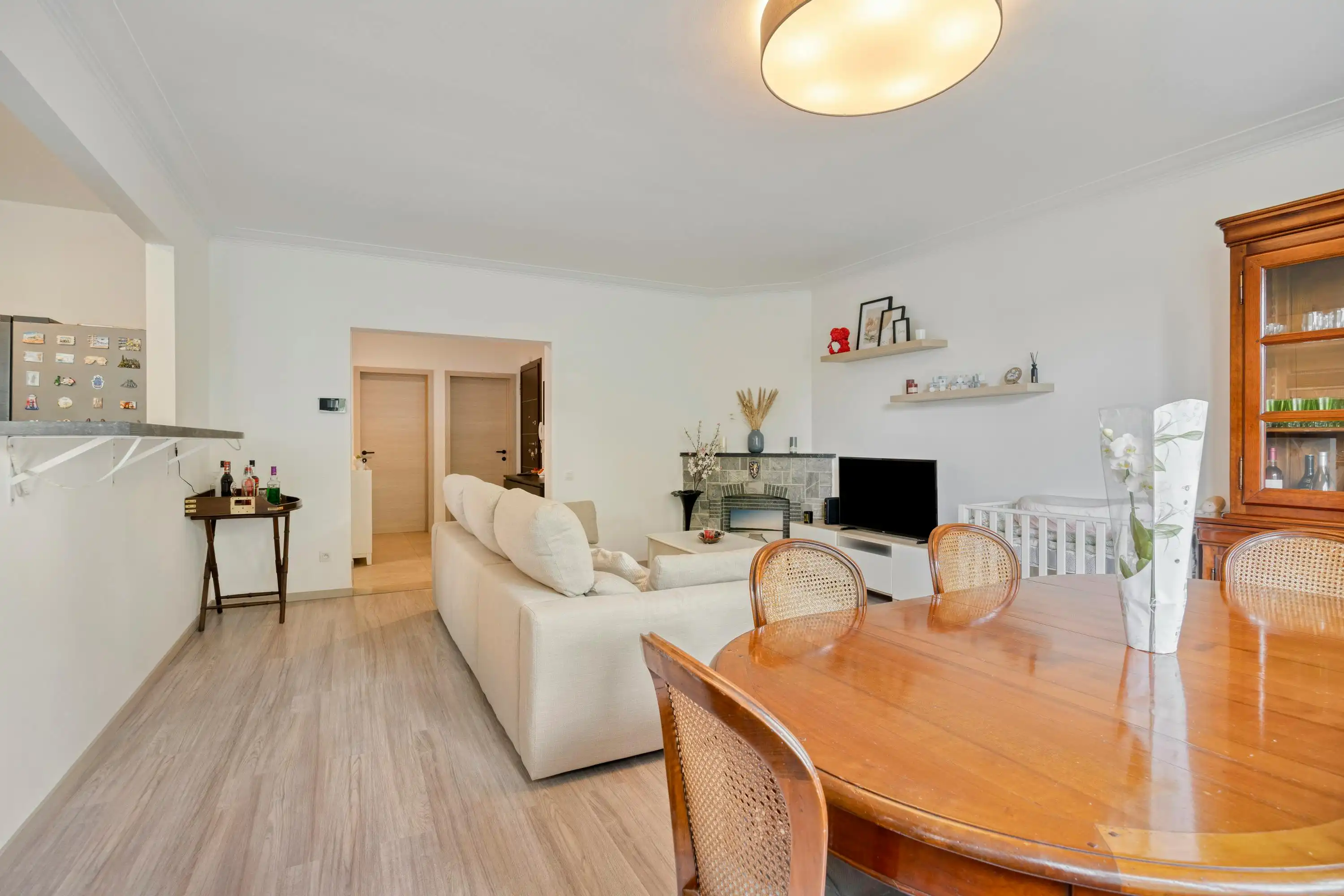 Instapklaar appartement met 2 kamers en garage in Strombeek foto 4
