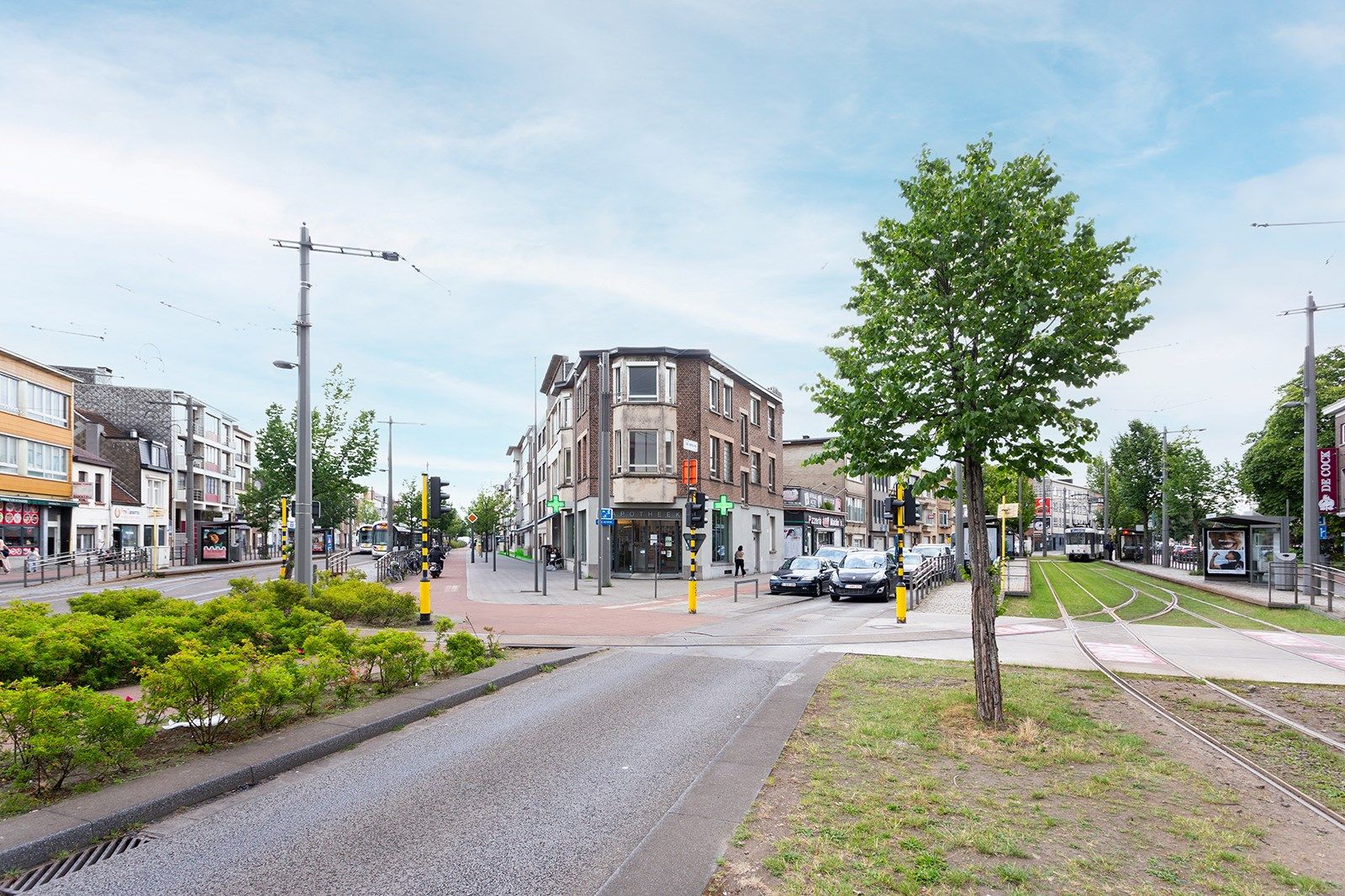 Op te frissen handelshuis op centrale locatie foto 20