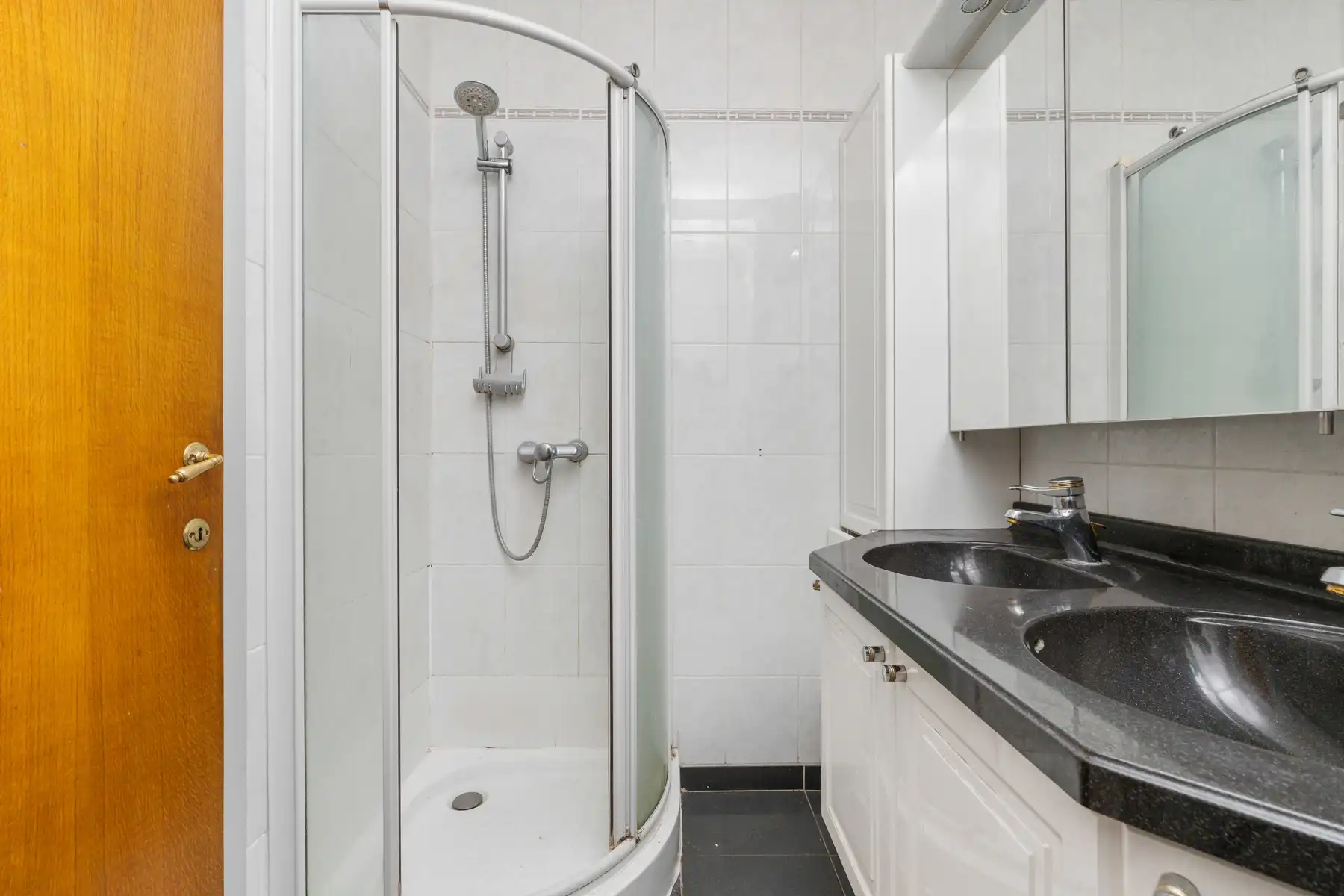 Woning met 2 appartement, garage en tuin in Ganshoren foto 25
