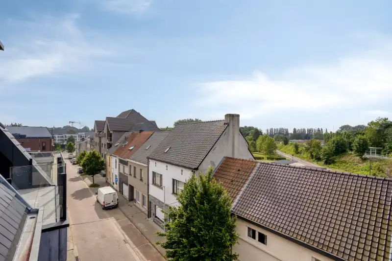 Stijlvol nieuwbouwappartement met 3 slaapkamer nabij het station van Evergem foto 10