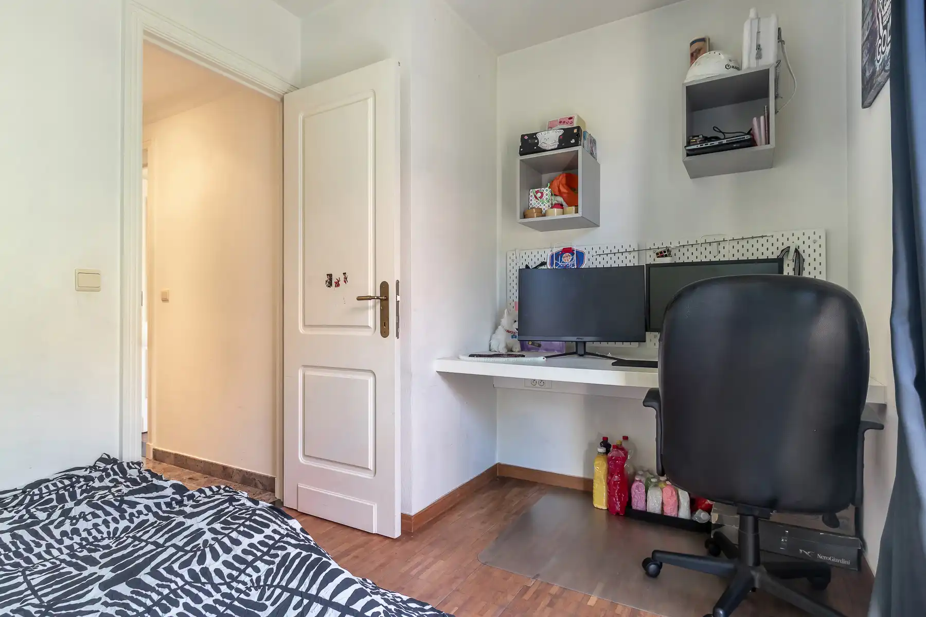 Tof appartement met twee slaapkamers en terras op topligging foto 14