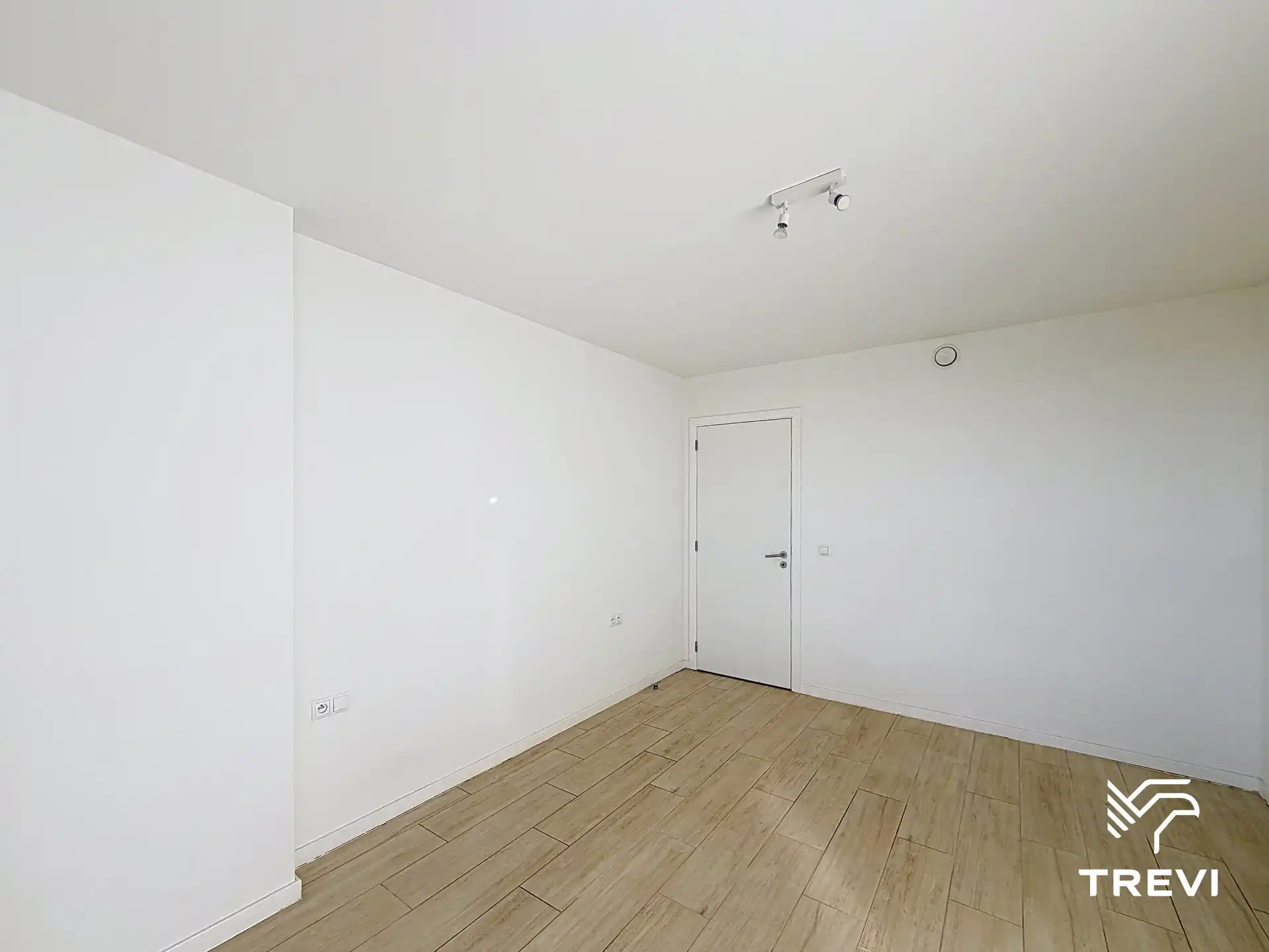 Appartement met 1 slaapkamer + parkeerplaats foto 9