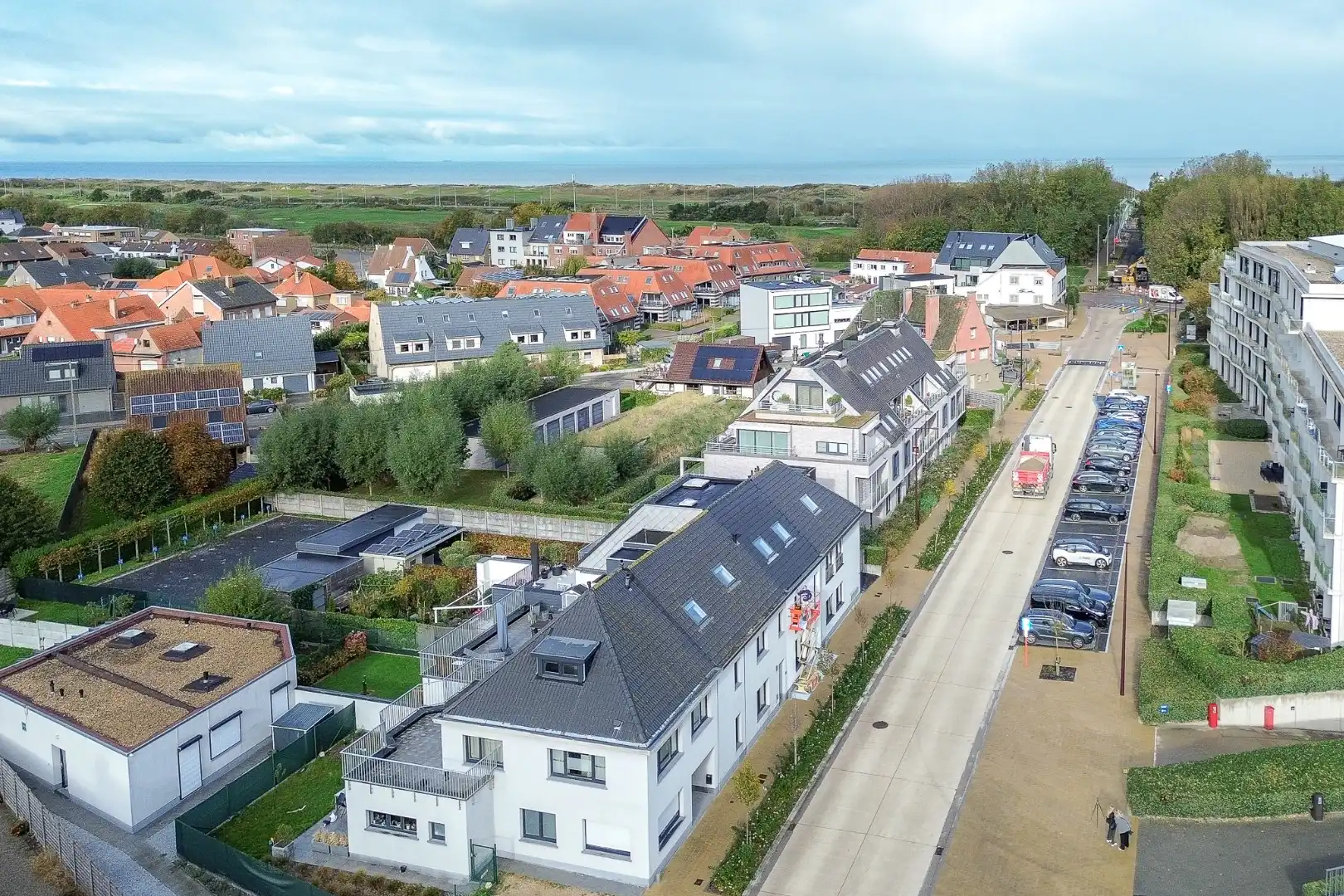 Gezellig dakappartement met tuin vlak bij zee – Vosseslag, De Haan! foto {{pictureIndex}}