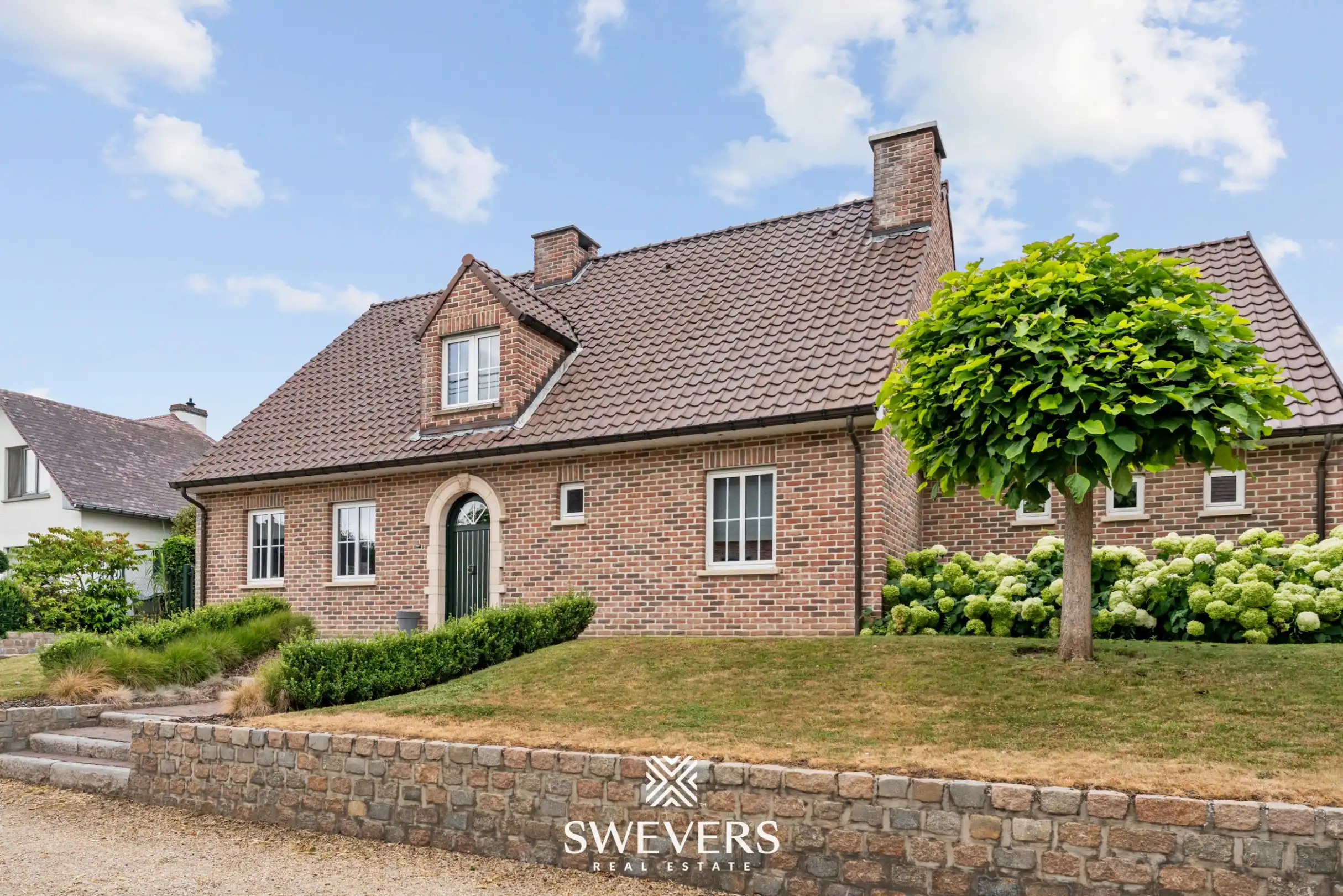 Instapklare woning met 4 slaapkamers op 8a 78ca foto {{pictureIndex}}