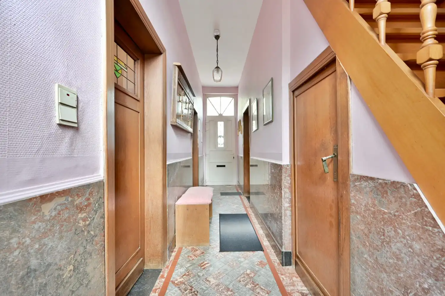 Statige woning met karakter, ruimte en tal van mogelijkheden foto 4