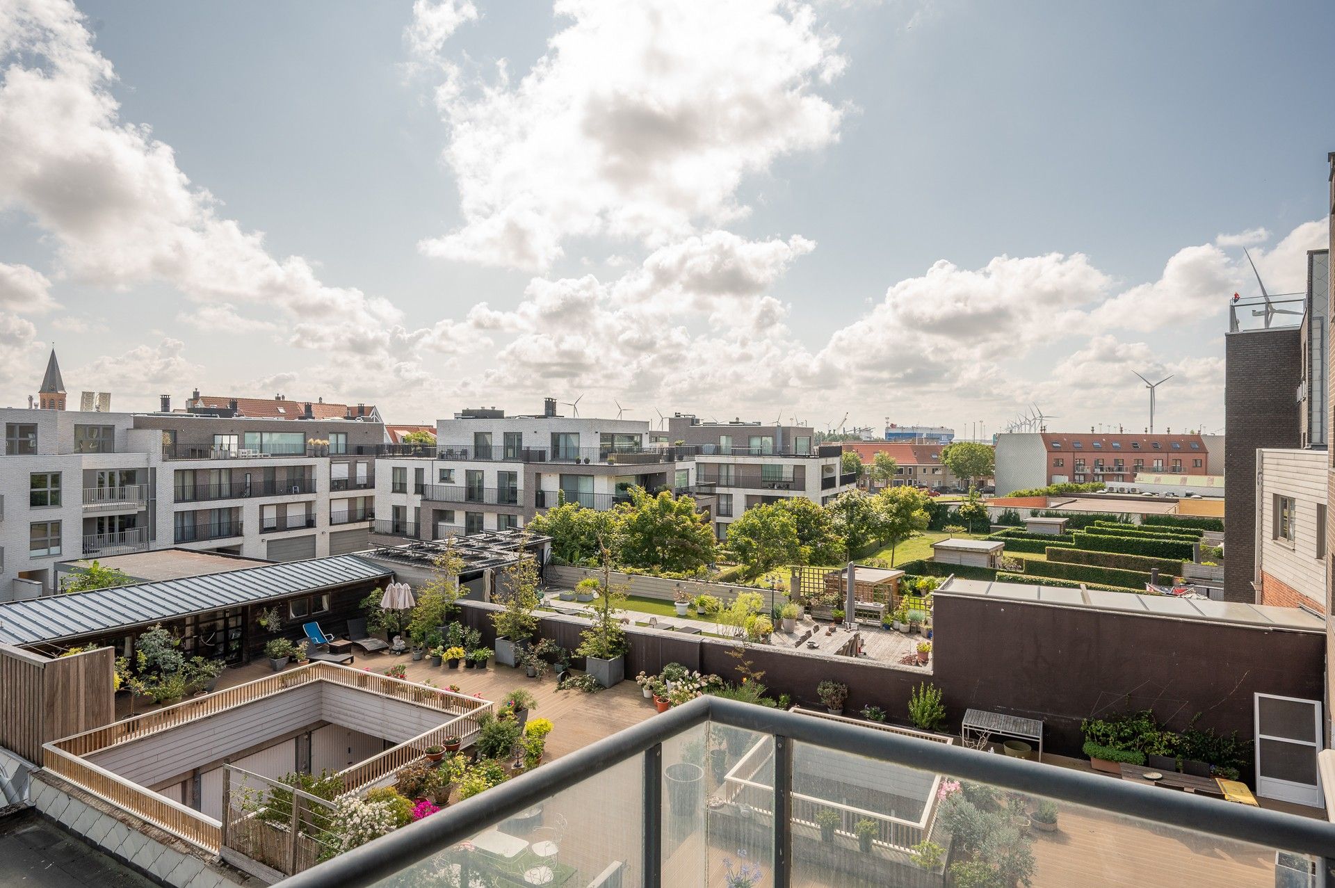 Zonnig en ruim appartement met adembenemend havenzicht foto 20