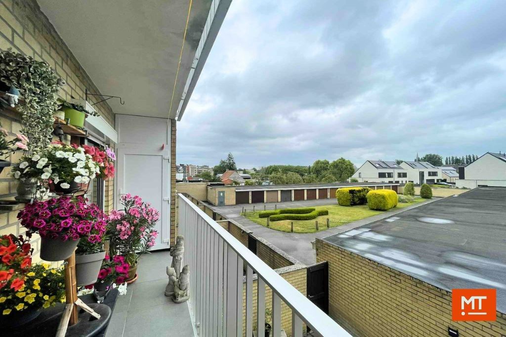 Appartement met 2 slaapkamers te huur nabij het centrum van Ieper foto 2