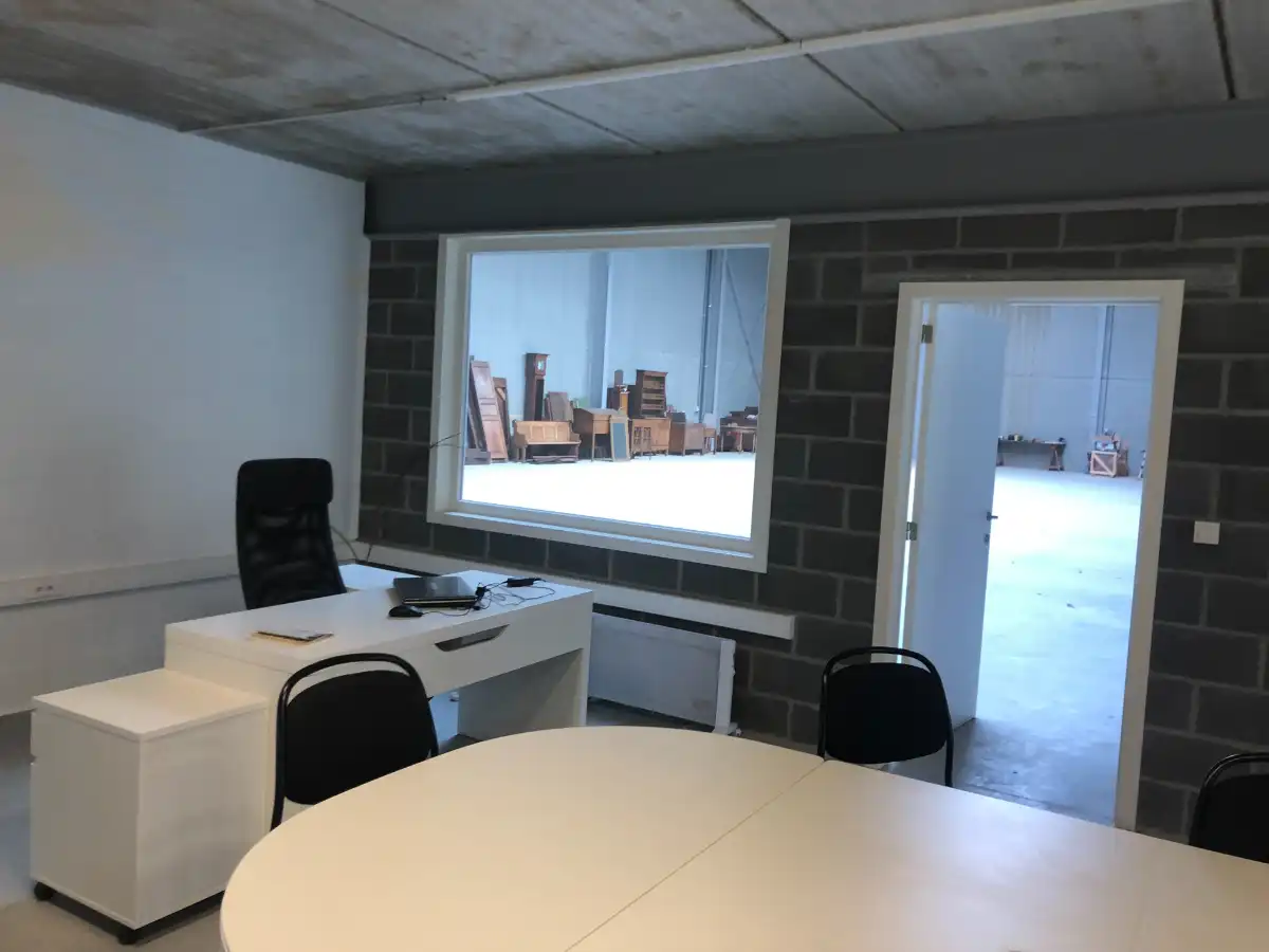 BEDRIJFSGEBOUW / STOCKAGERUIMTE foto 27