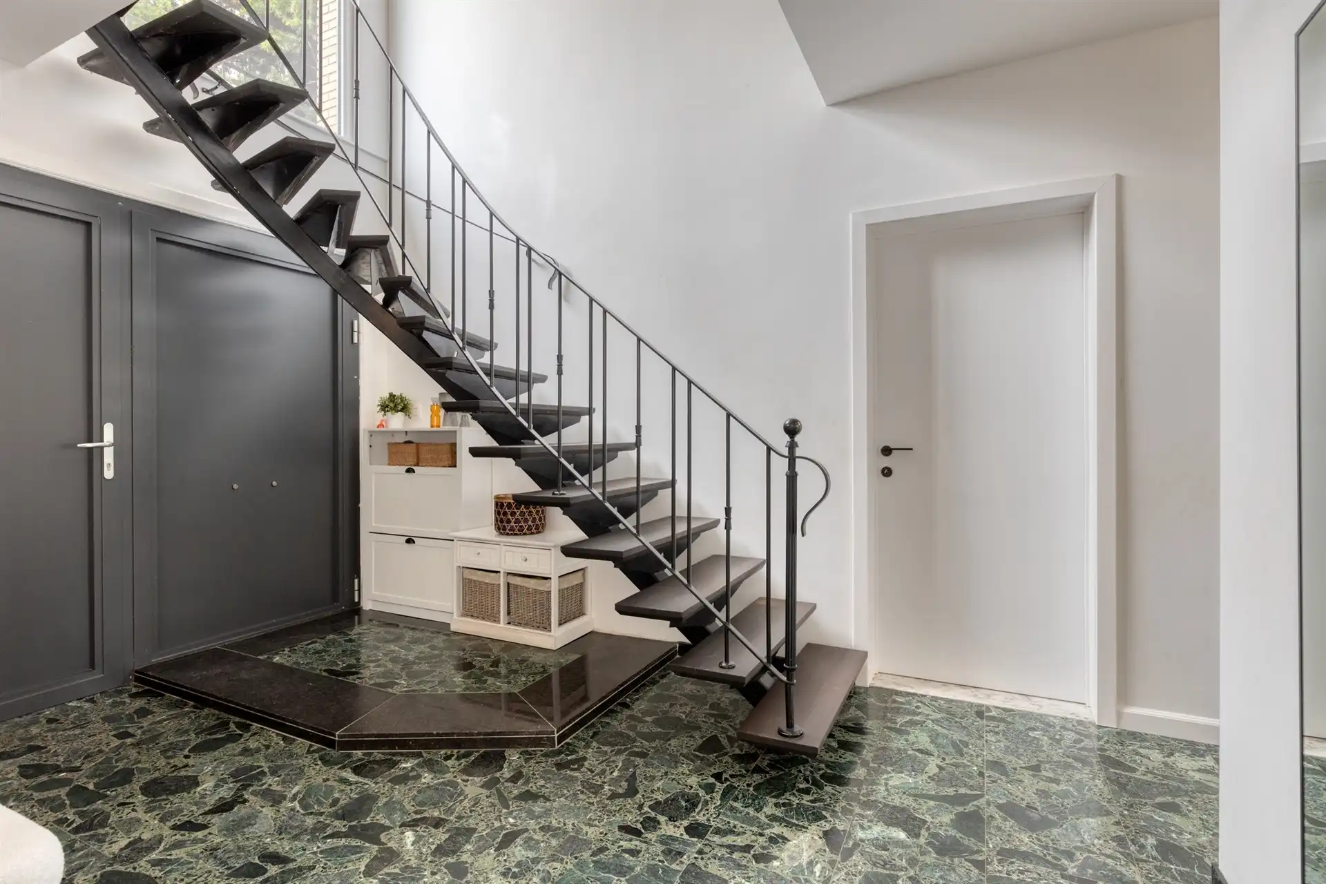 Prachtige karaktervilla met 4 slaapkamers foto 3