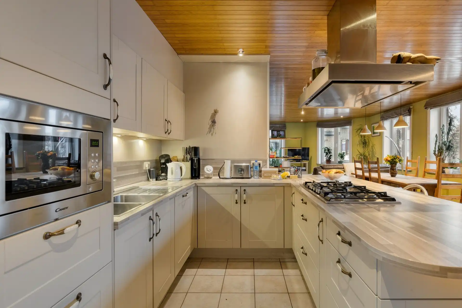 Veelzijdig handelspand met woonst te koop in Vilvoorde centrum foto 16