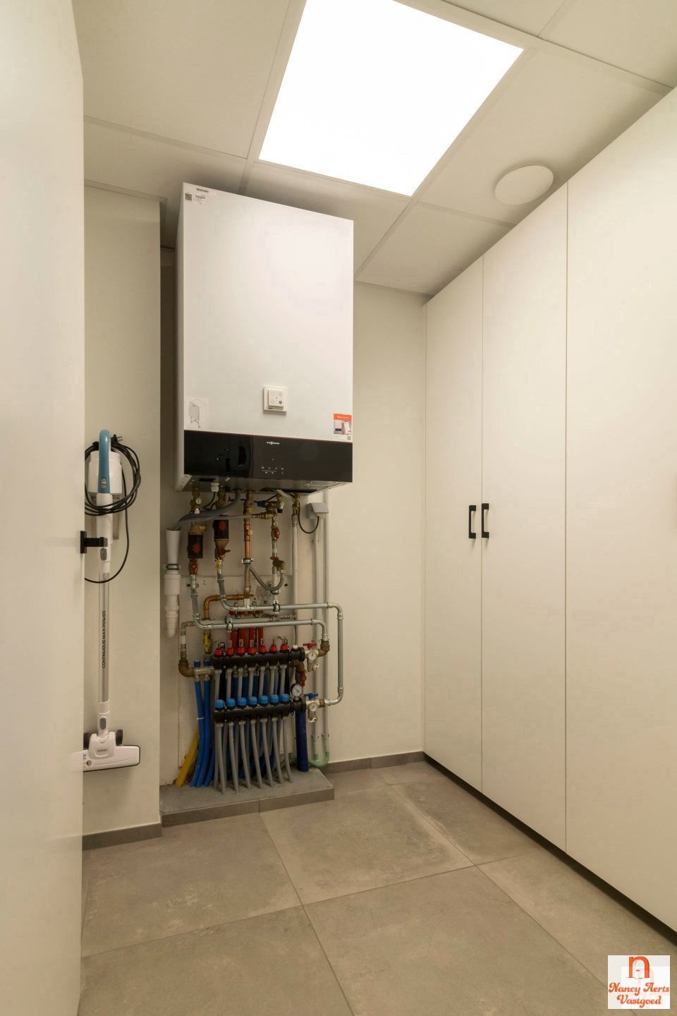 Ruimtelijk wonen met verfijnde afwerking in hartje Koersel foto 26