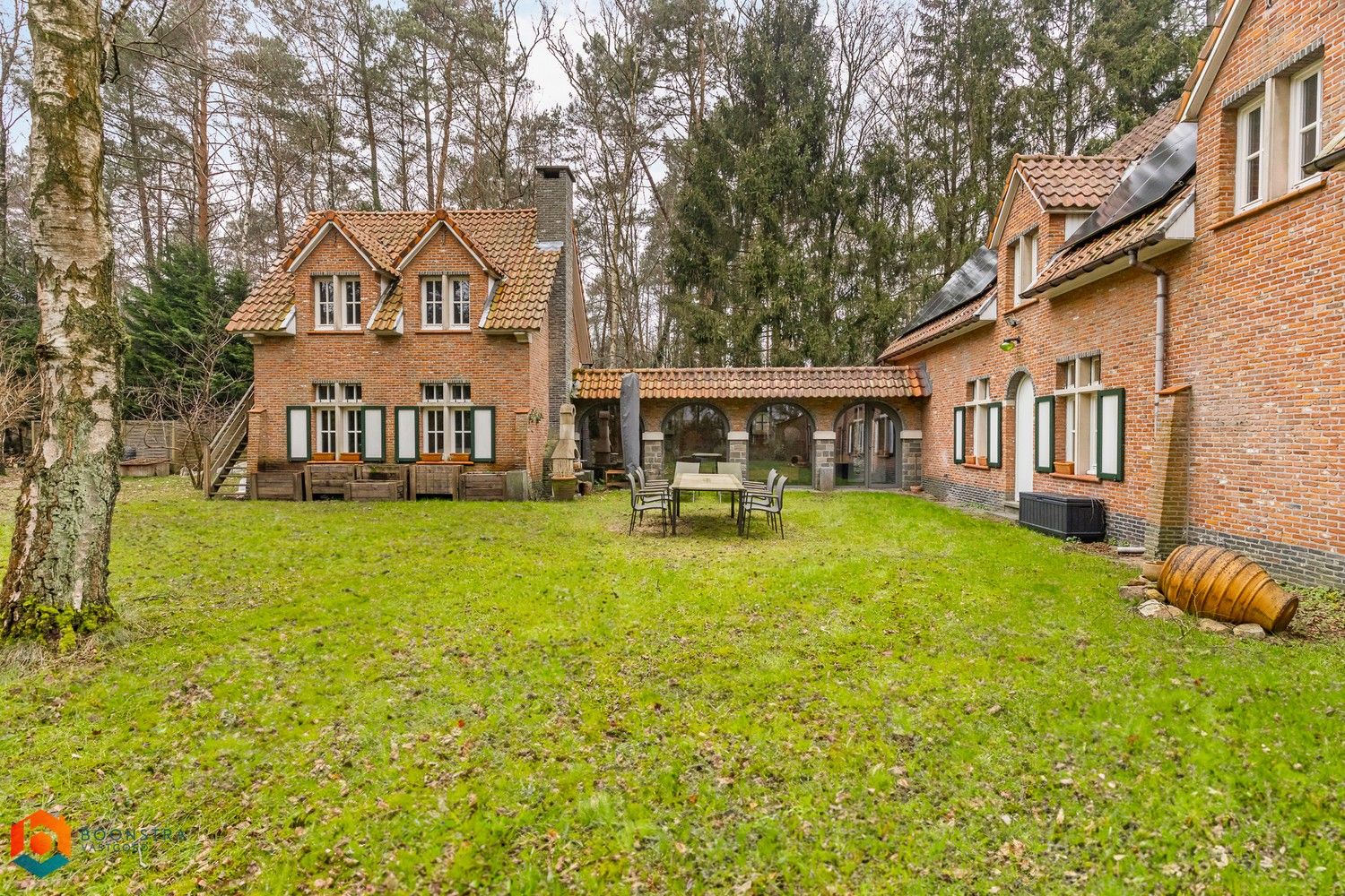 Instapklare hoeve met mogelijk 5 slpkrs op 3302 m² te Herentals foto 15