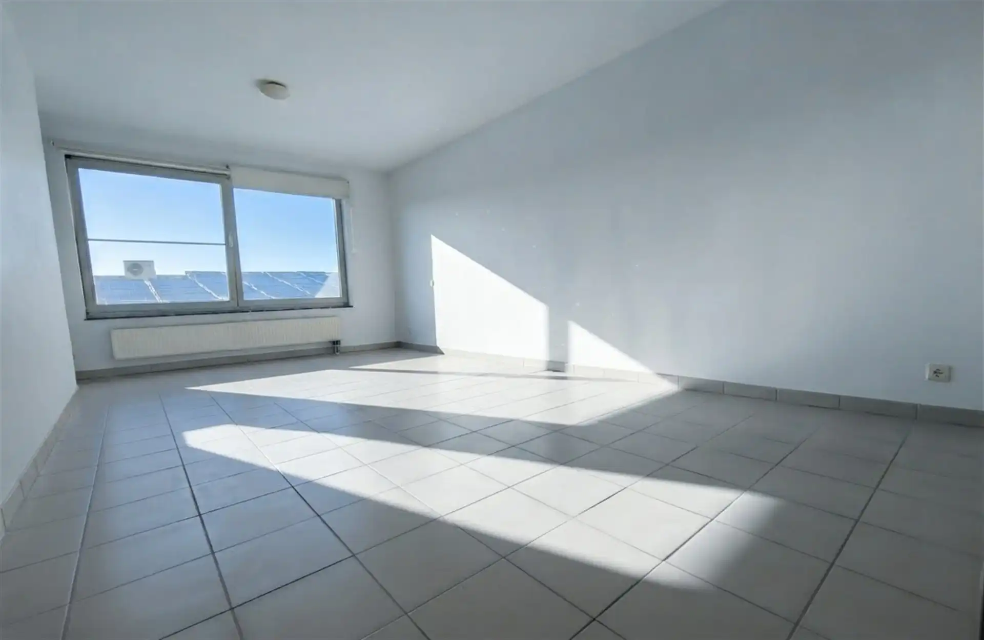 Zeer ruim appartement met zonnig terras foto 11