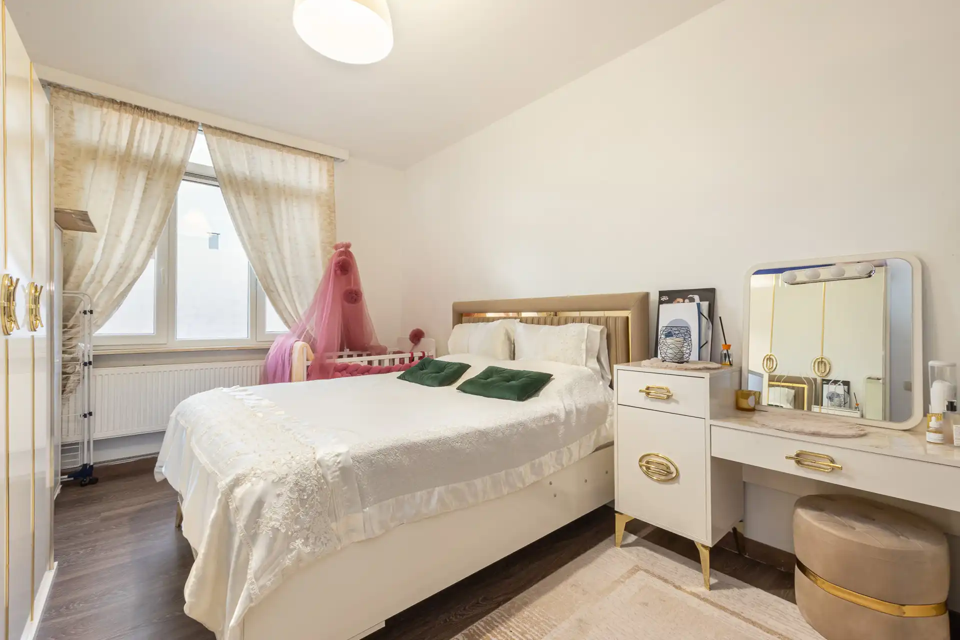 Vergund appartementsgebouw met 3 appartementen met 2 slpk's foto 7