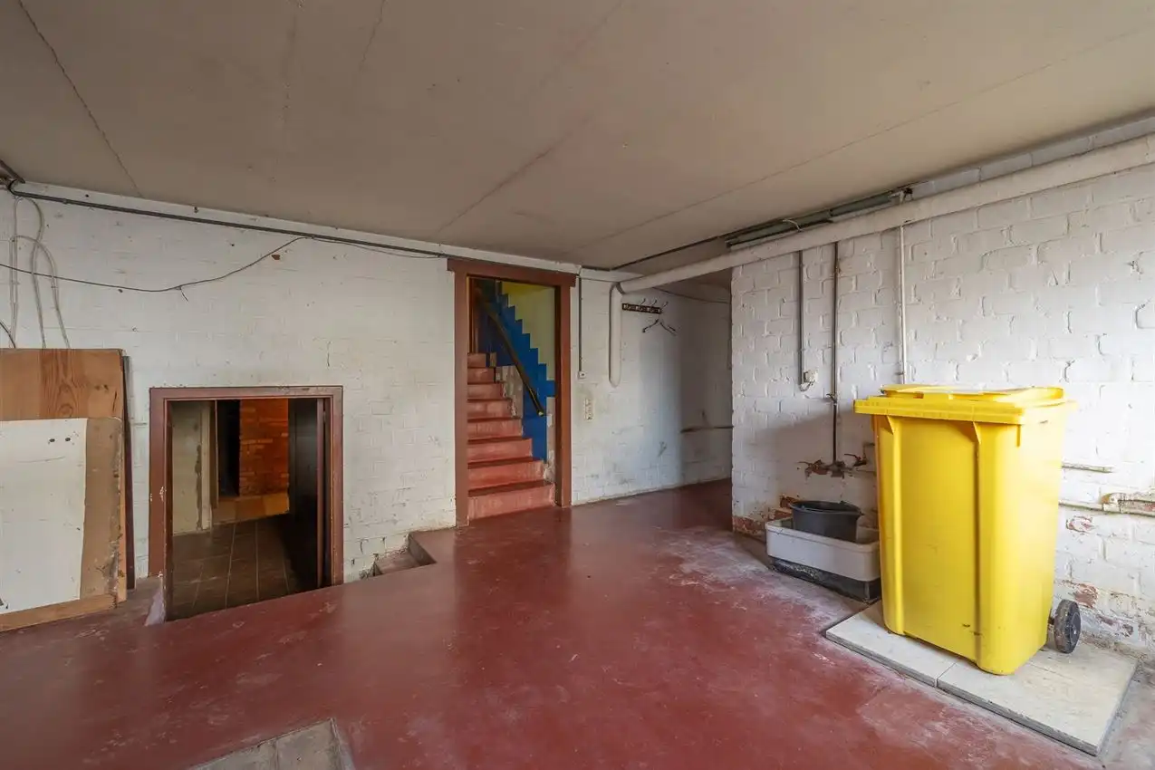 Te renoveren splitlevel woning in doodlopende straat foto 27