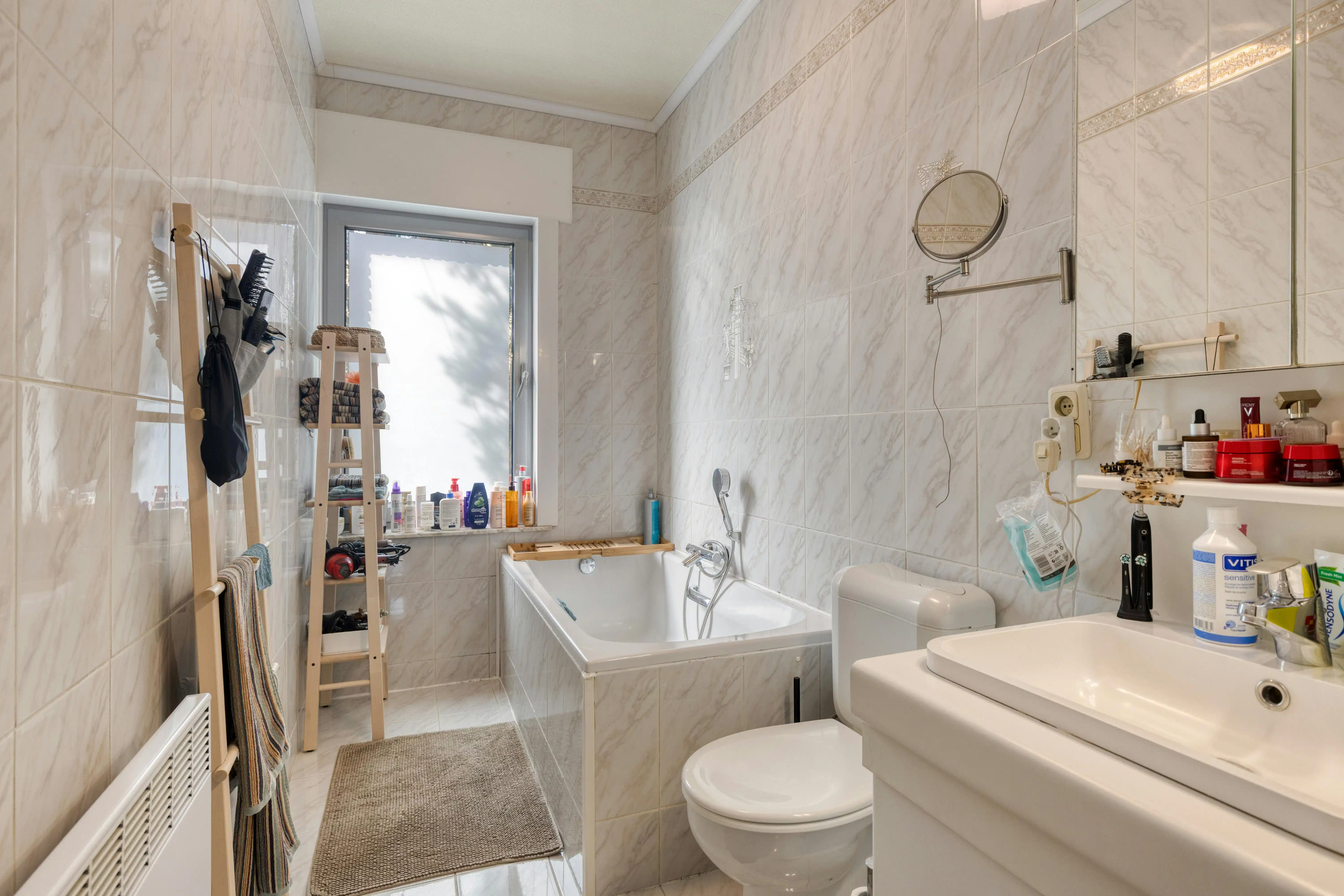 Charmante en lichtrijke driegevelwoning in Beigem (Grimbergen) foto 11