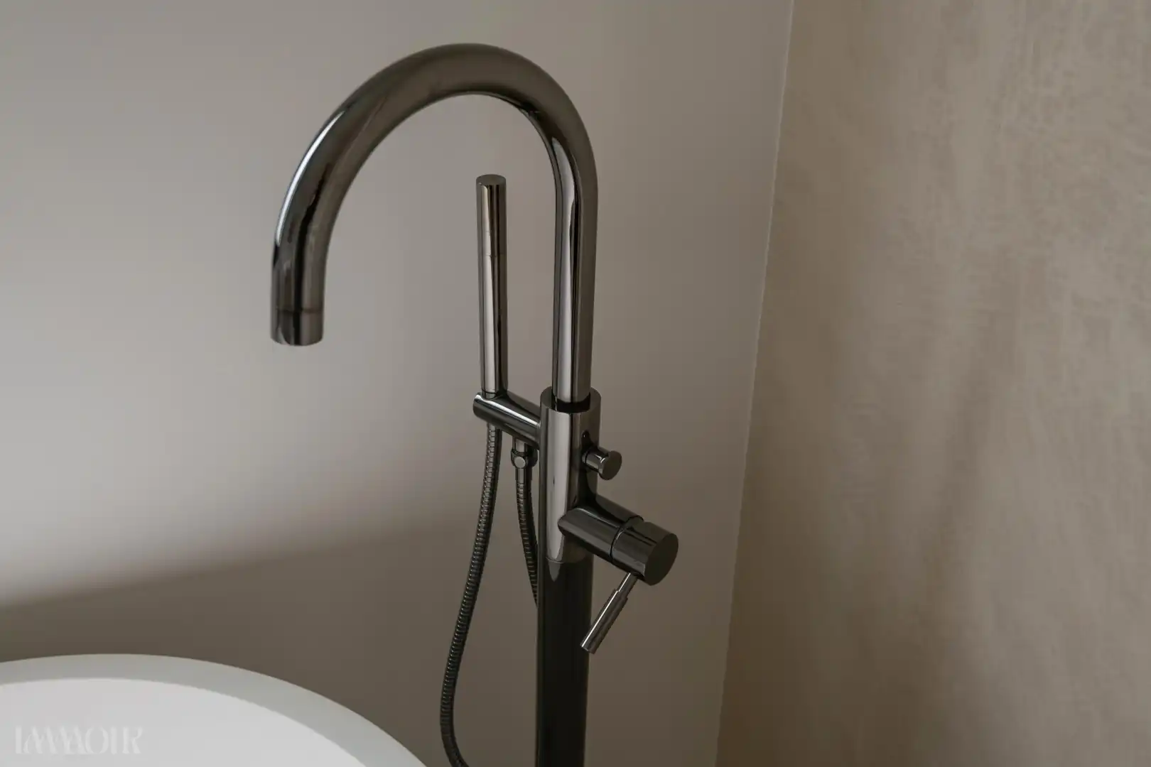 Unieke, volledig gerenoveerde woning met zwembad te Herentals foto 15