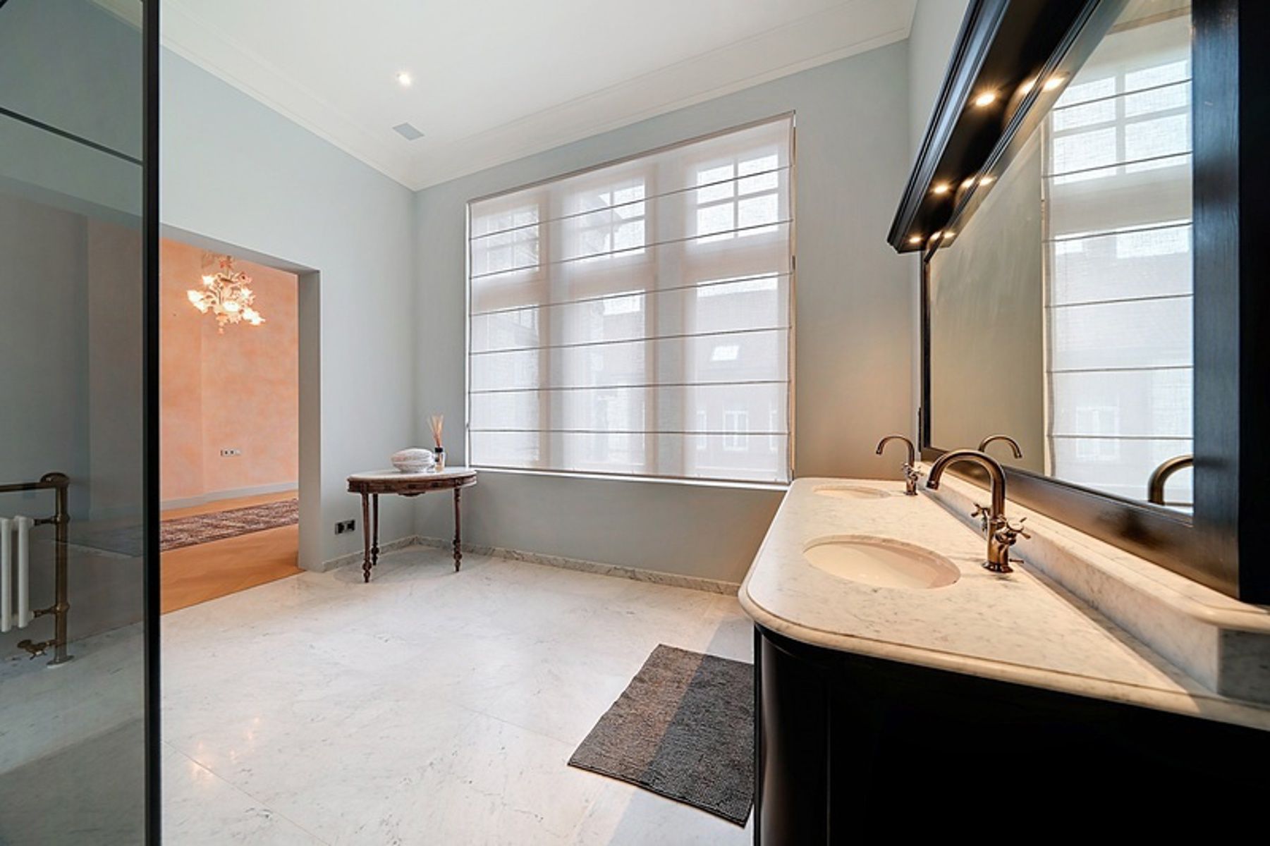 Prachtige herenwoning met tuin en garage! foto 18