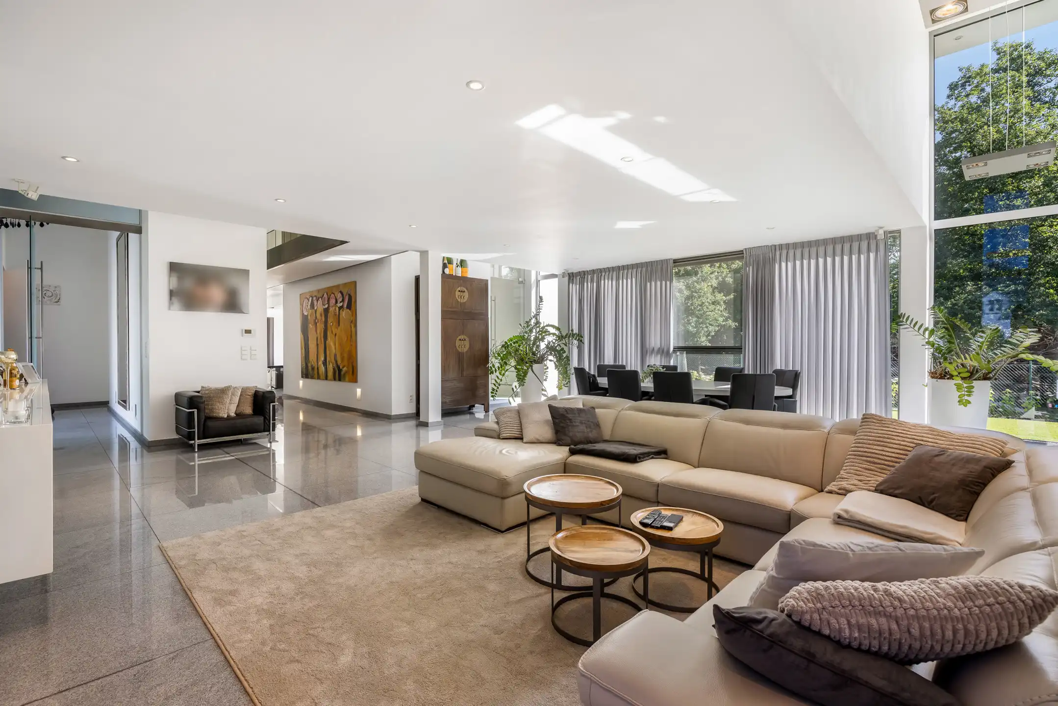 Hoogstaande villa met binnenzwembad te Lanaken foto 3