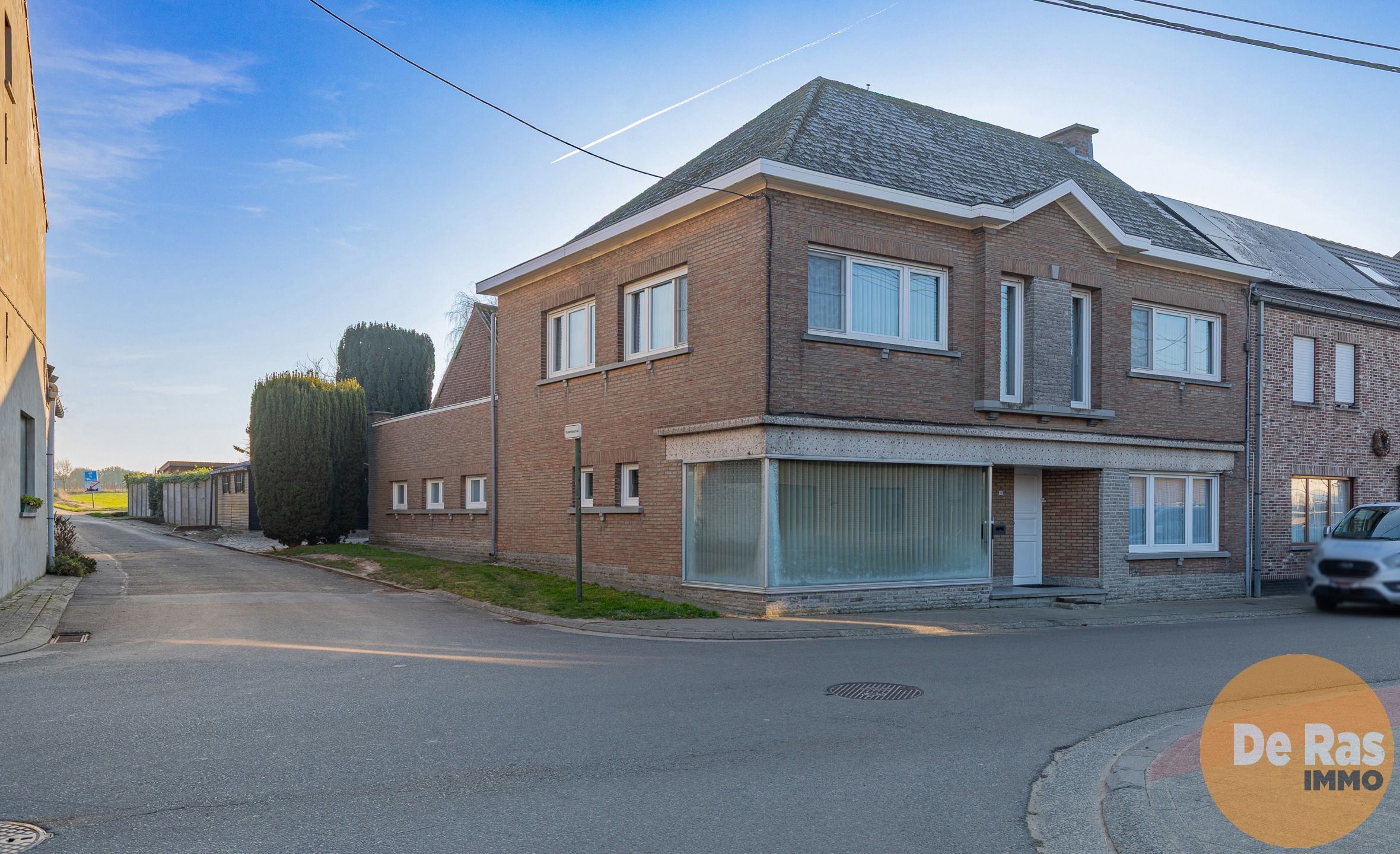 LEDE - Ruime burgerwoning met handelsruimte en atelier foto 2