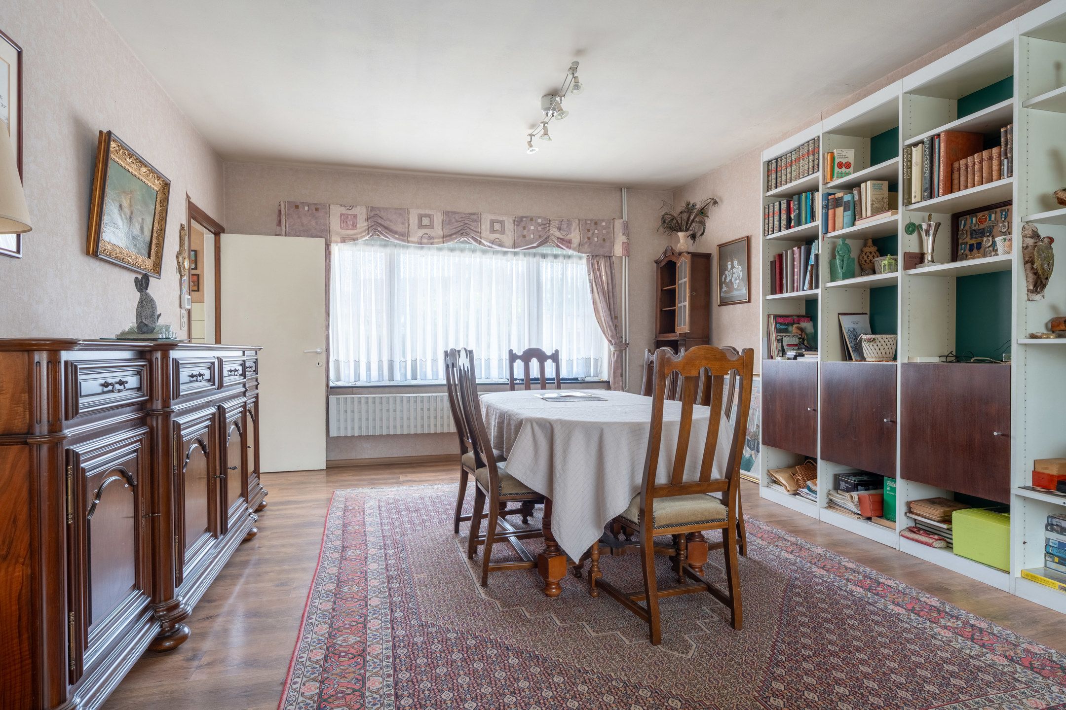 Te renoveren charmante woning met 3 slpks op 614 m² foto 8