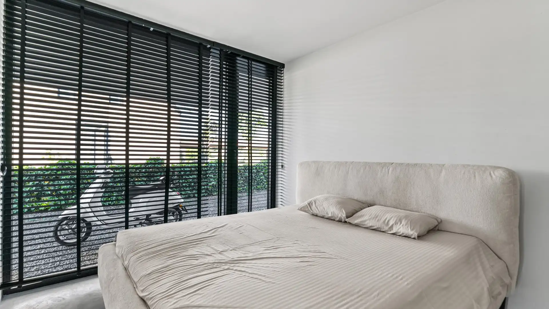 Moderne nieuwbouwwoning met woon-werkcombinatie te Genk foto 11