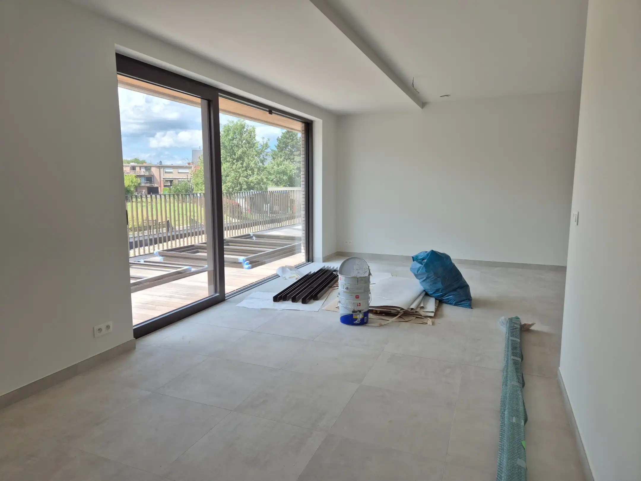 Nieuwbouwappartement met 2 slaapkamers, terras en staanplaats foto 5