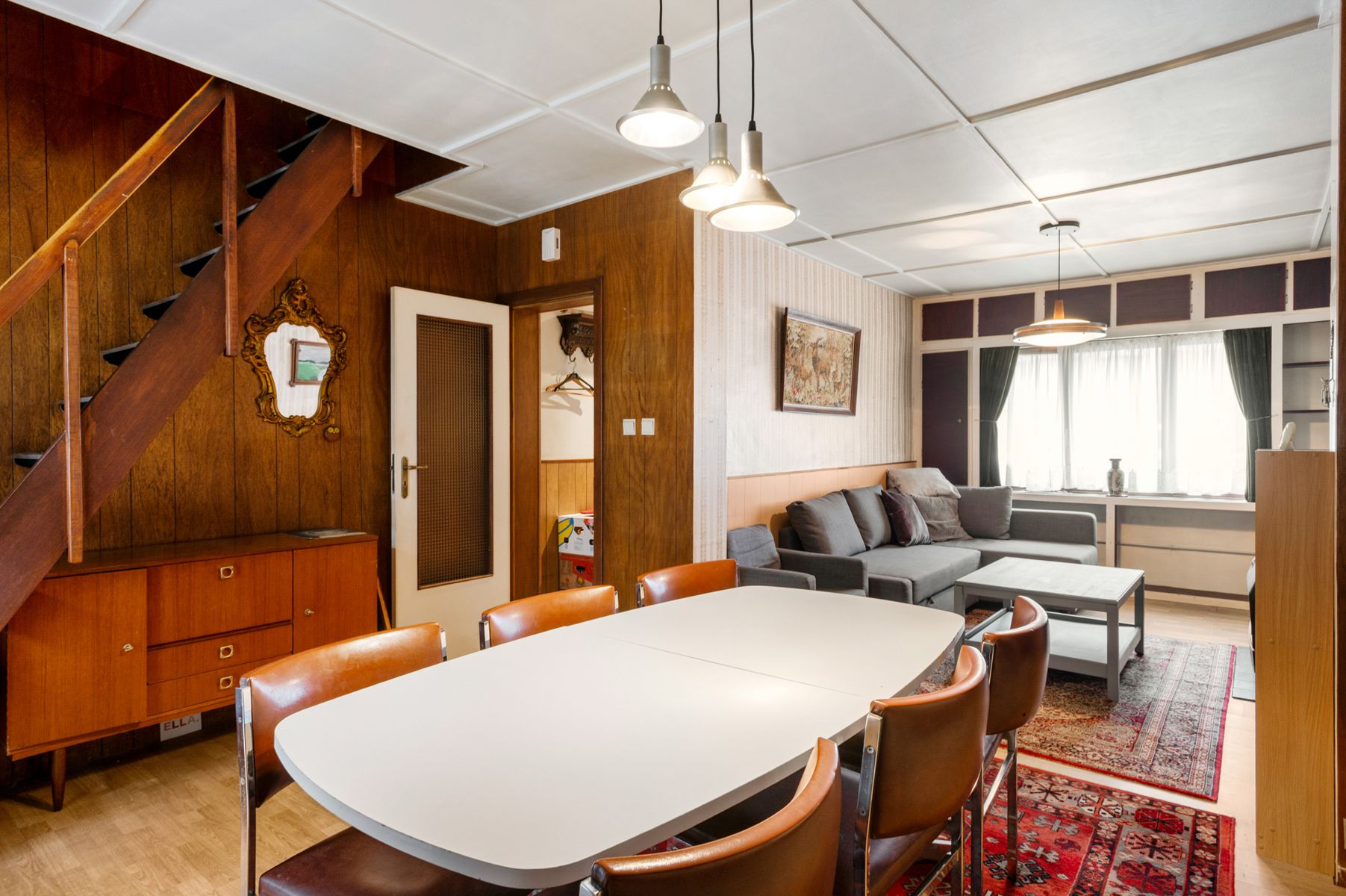 Verrassend ruime woning met koer foto 3