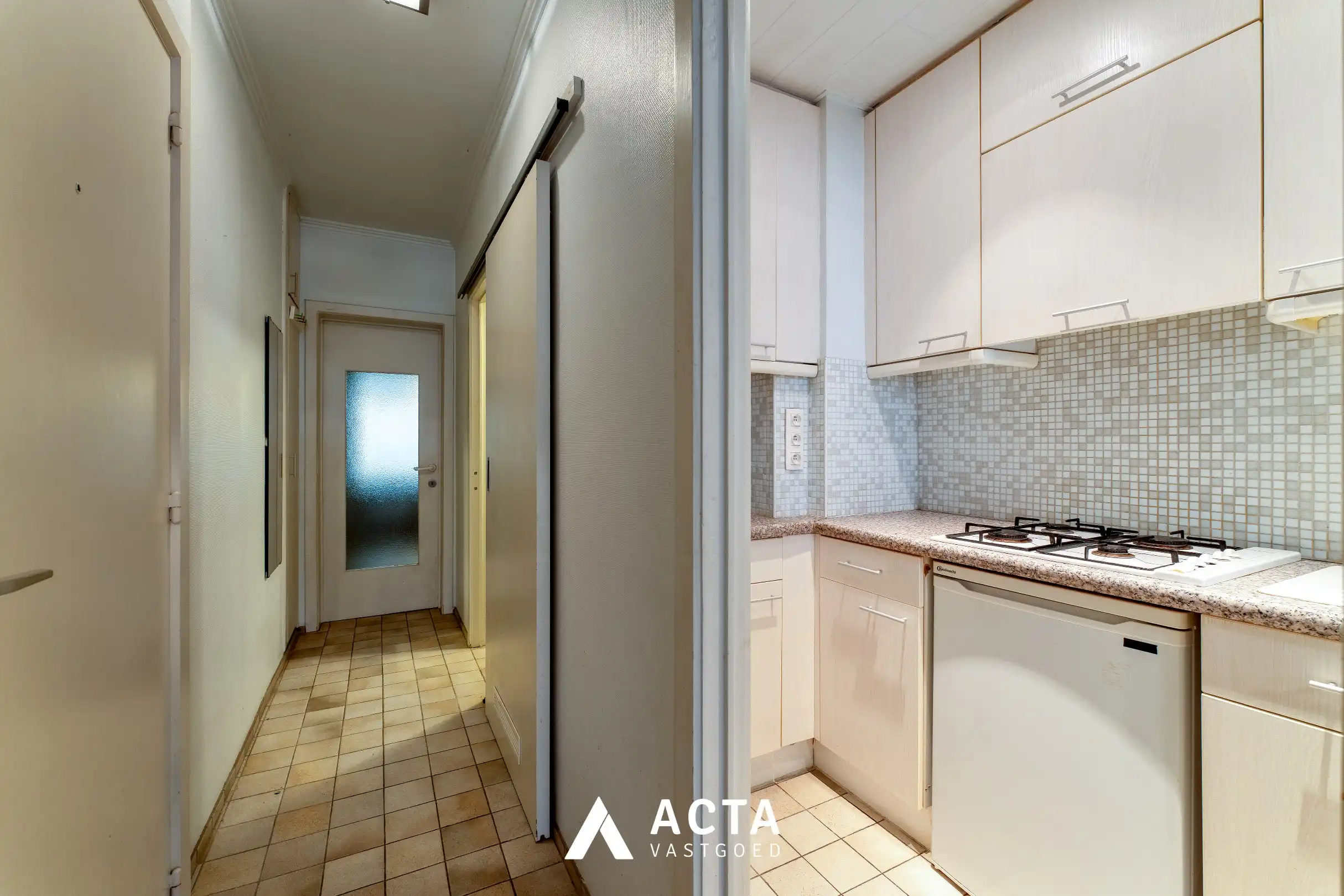 Appartement met één slaapkamer en terras in Mariakerke foto 5