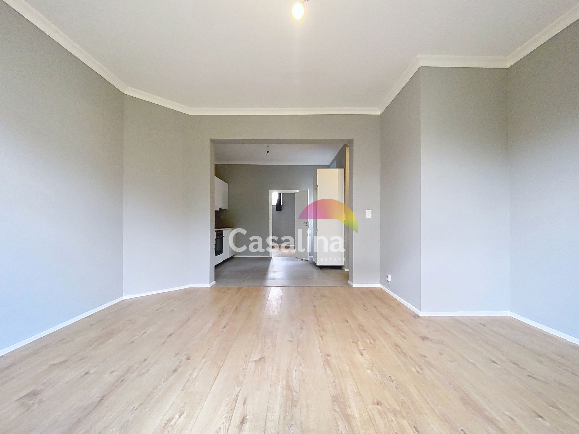 Praktisch ingedeeld appartement met één slaapkamer foto 4