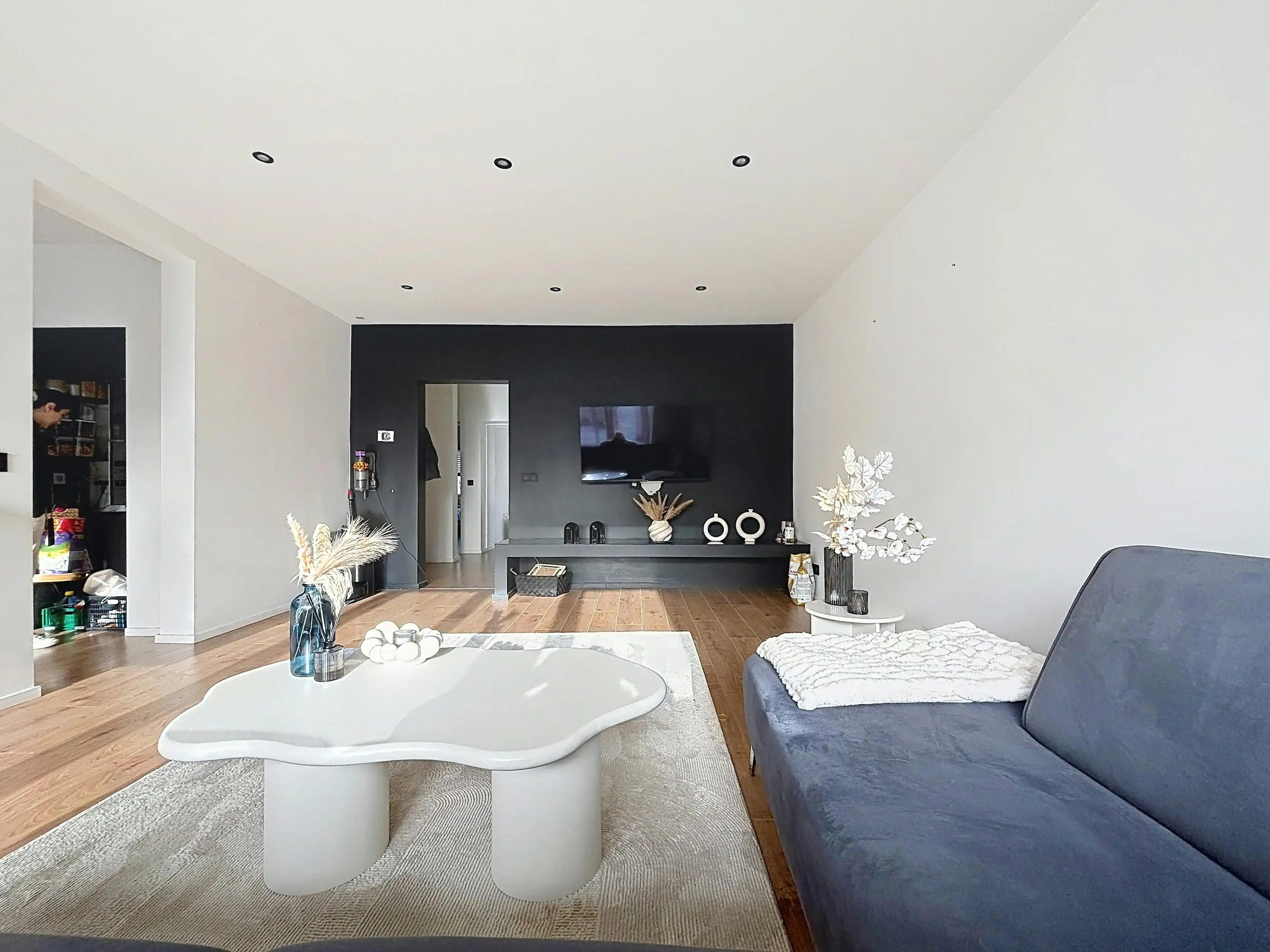 Gerenoveerd appartement met 2 kamers te Koop in Wemmel foto {{pictureIndex}}