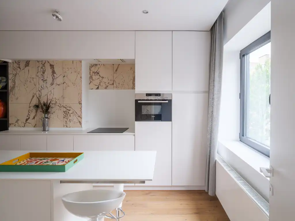 Oostende – ‘Les Hirondelles’: statige eclectische burgerwoning met handelsruimte en drie appartementen. foto 23