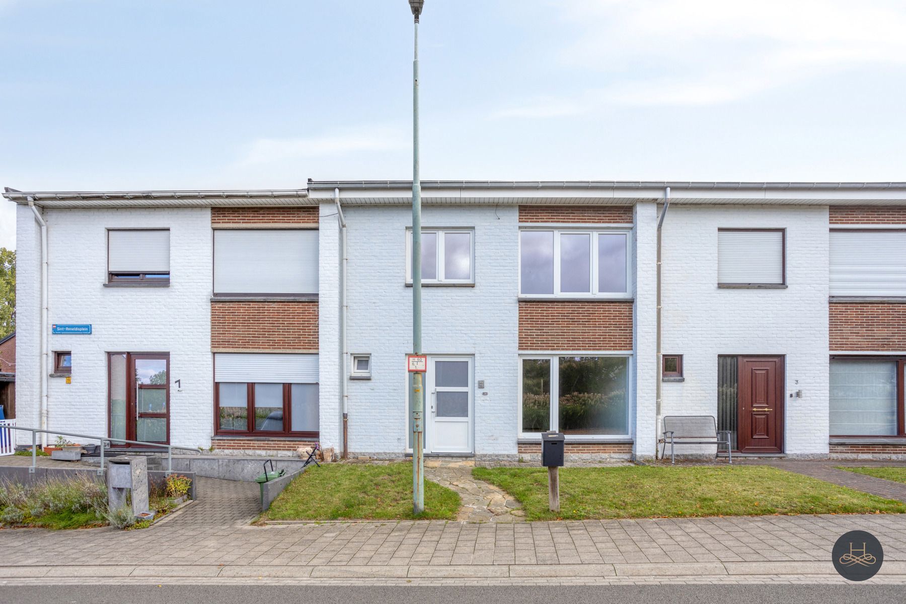 Instapklare gezinswoning met tuin en garage in Heverlee foto {{pictureIndex}}