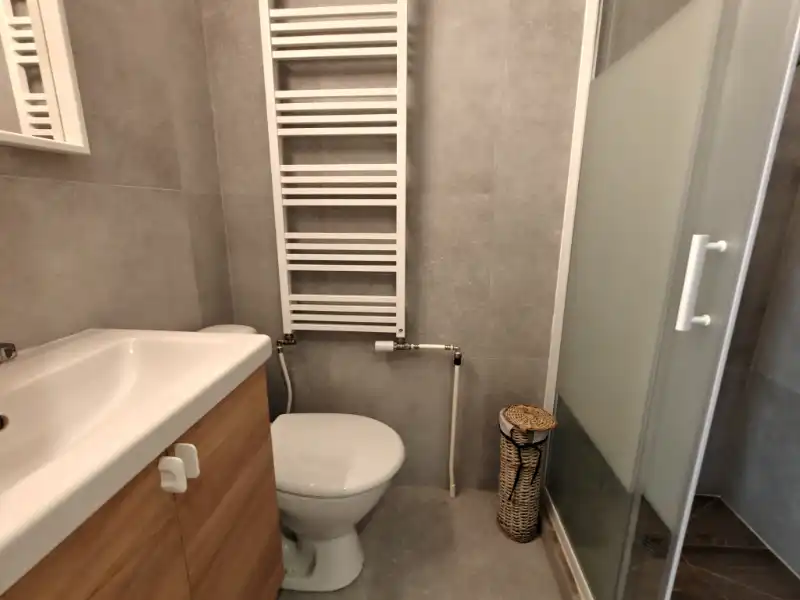 Hoekappartement met zicht op zee en de Zeedijk foto 6